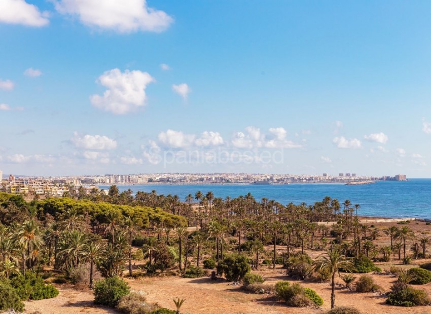 Resale - Apartment -
Punta Prima