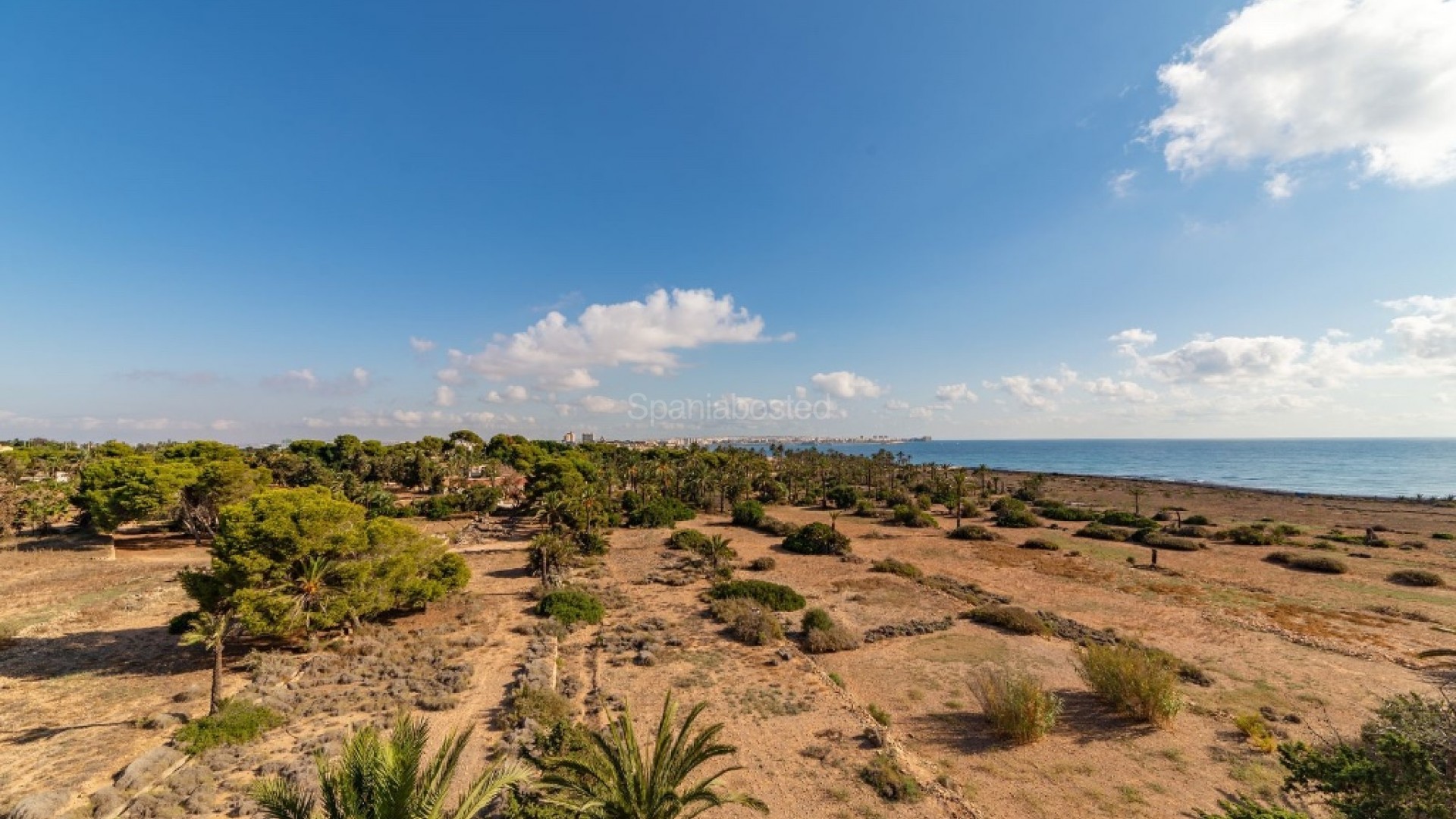 Resale - Apartment -
Punta Prima