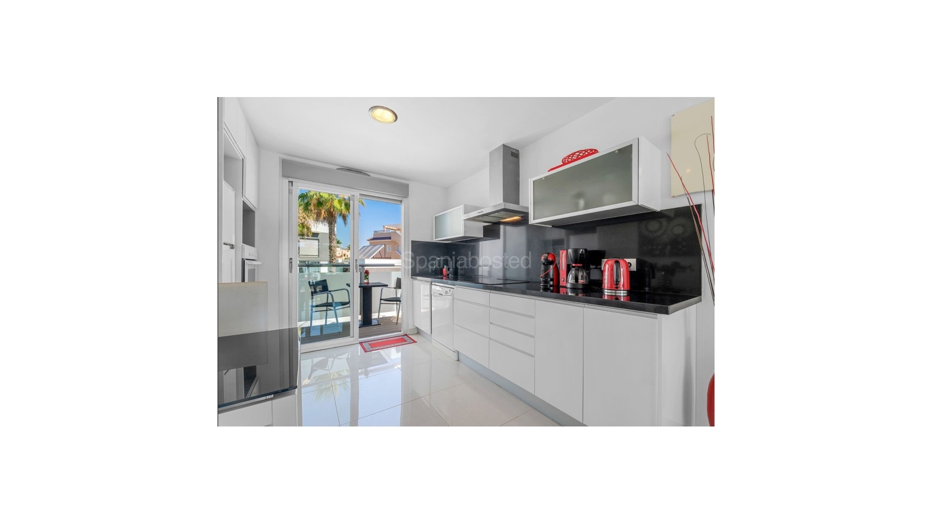 Resale - Apartment -
Punta Prima