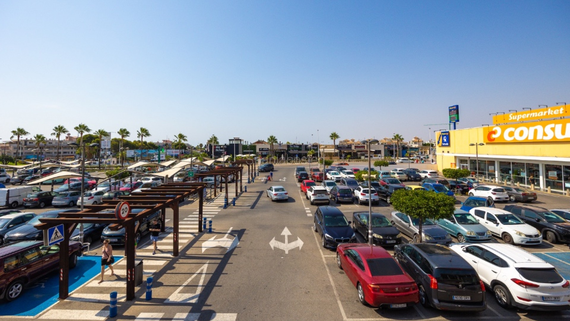 Resale - Apartment -
Punta Prima