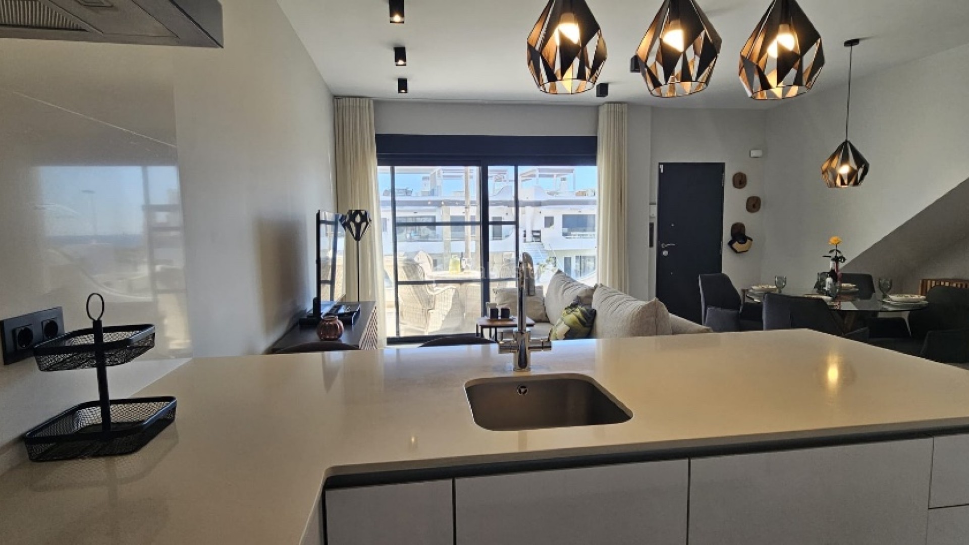 Resale - Apartment -
Punta Prima