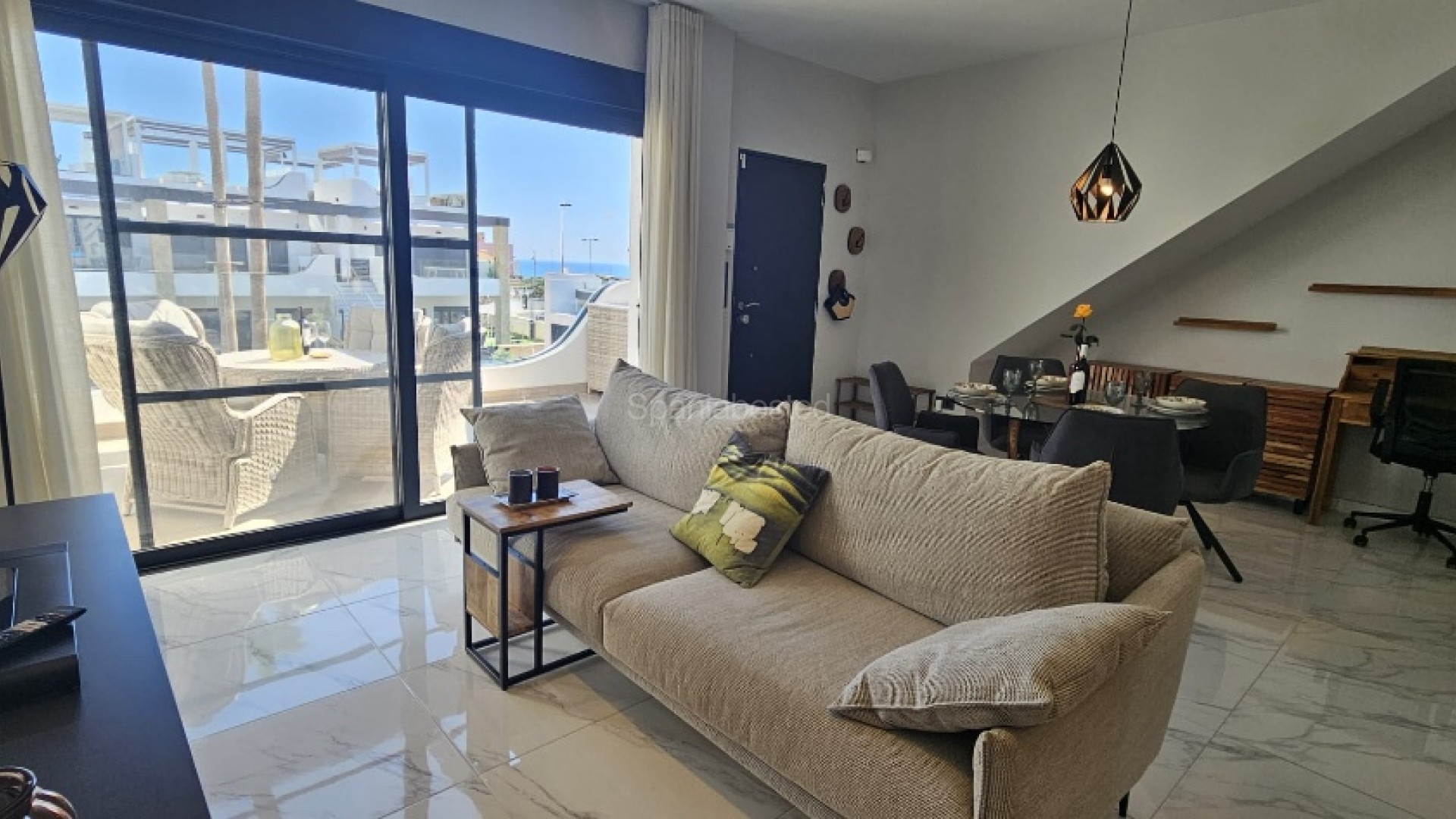 Resale - Apartment -
Punta Prima