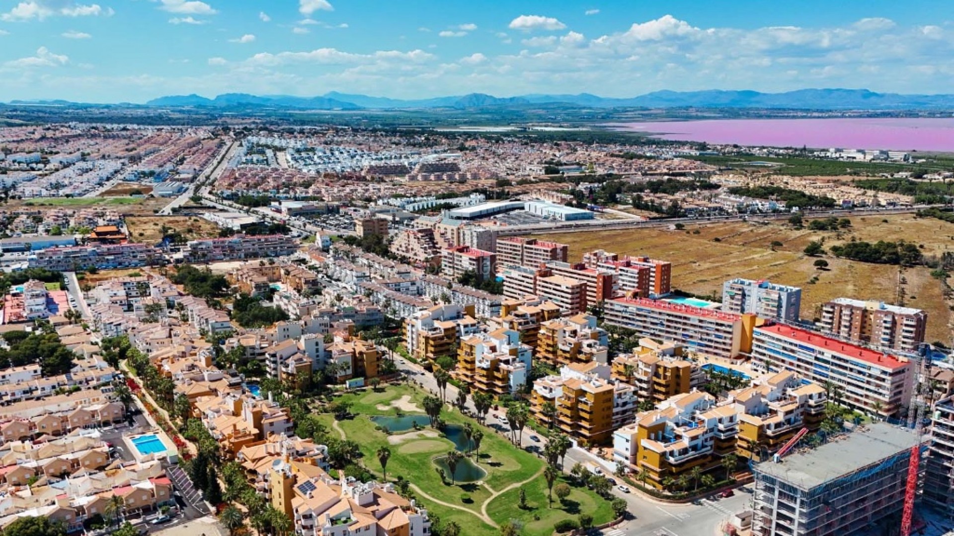 Resale - Apartment -
Punta Prima