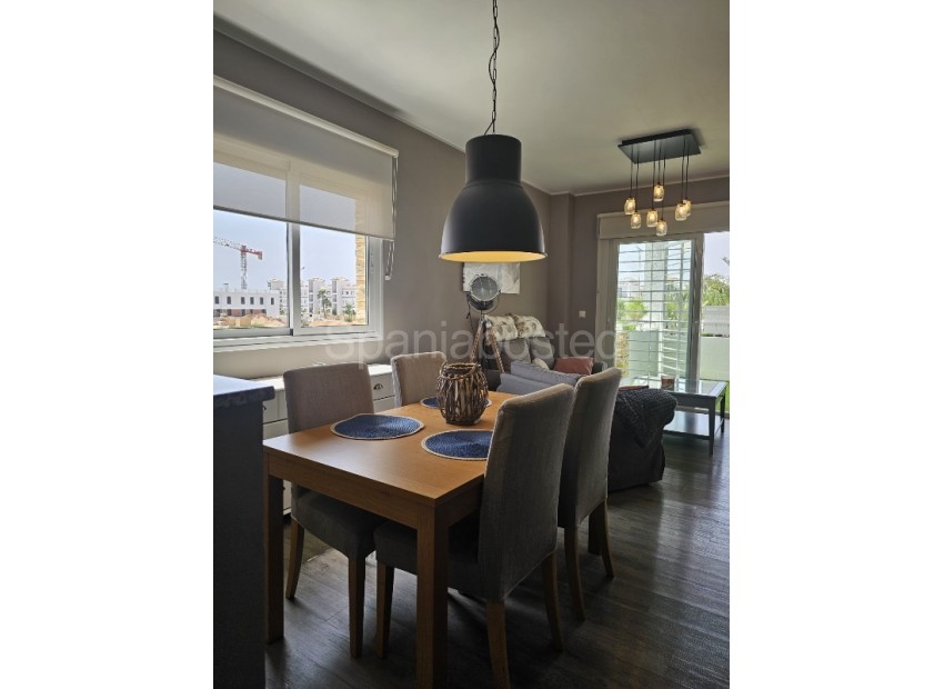 Resale - Apartment -
Punta Prima