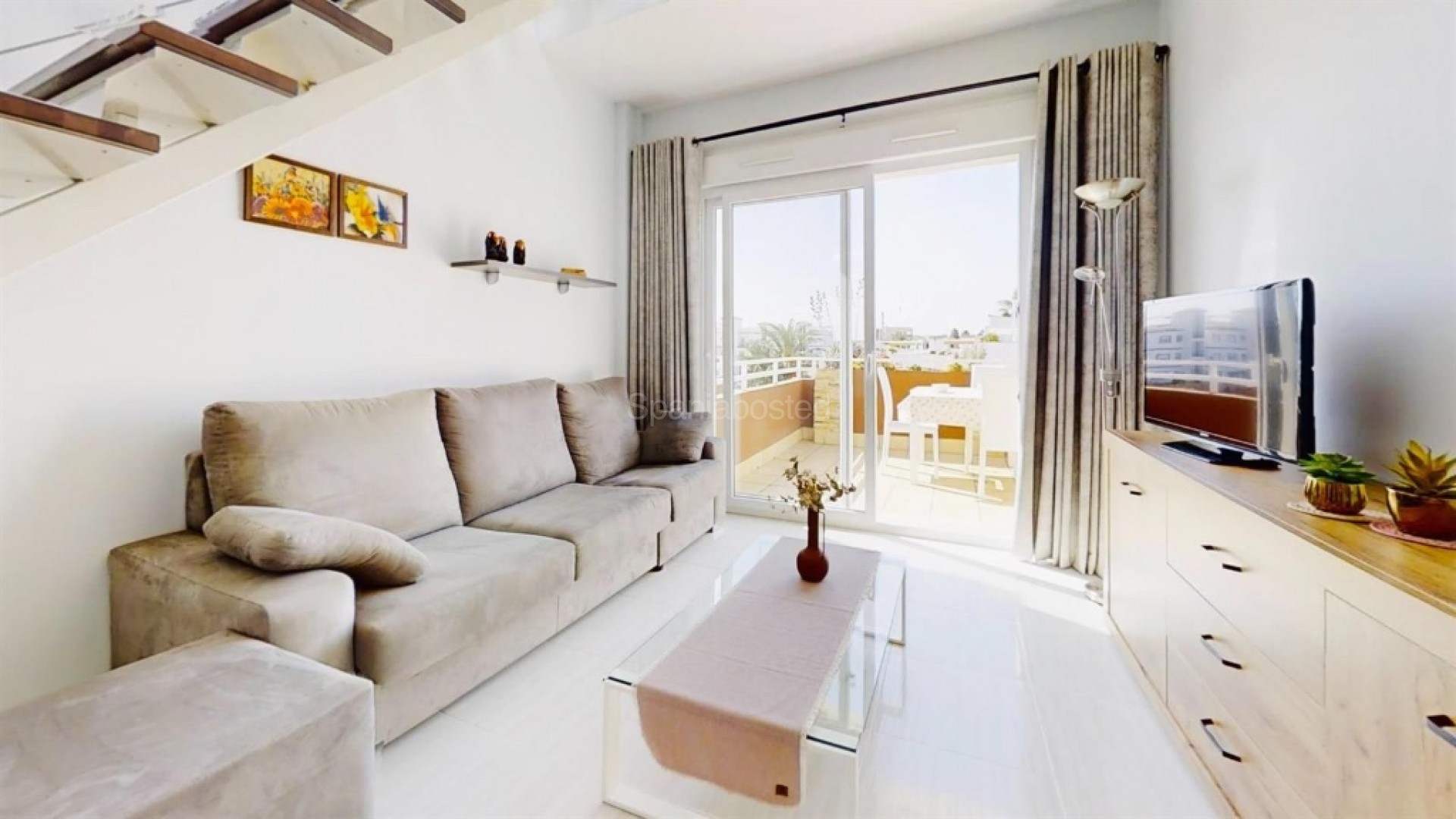 Resale - Apartment -
Punta Prima