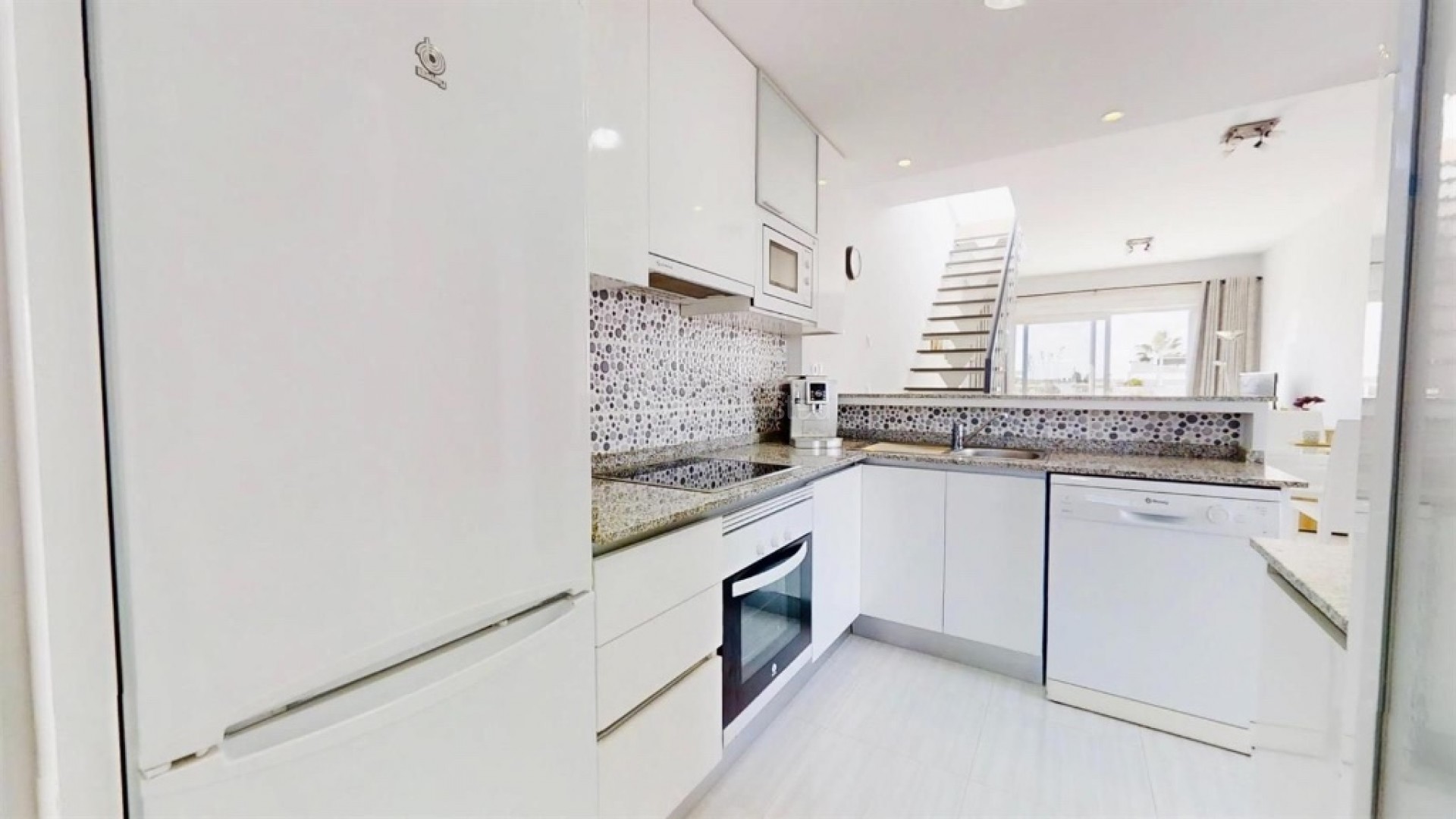 Resale - Apartment -
Punta Prima