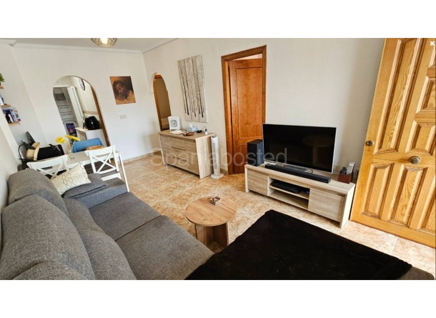 Resale - Apartment -
Punta Prima