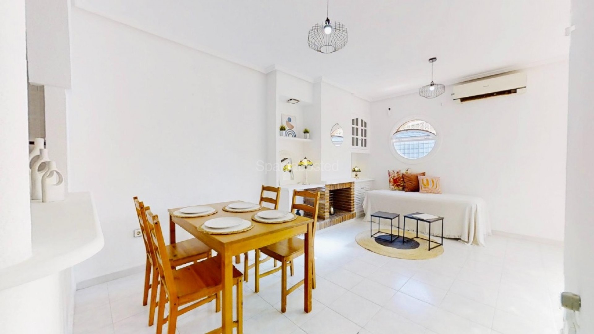 Resale - Apartment -
Punta Prima
