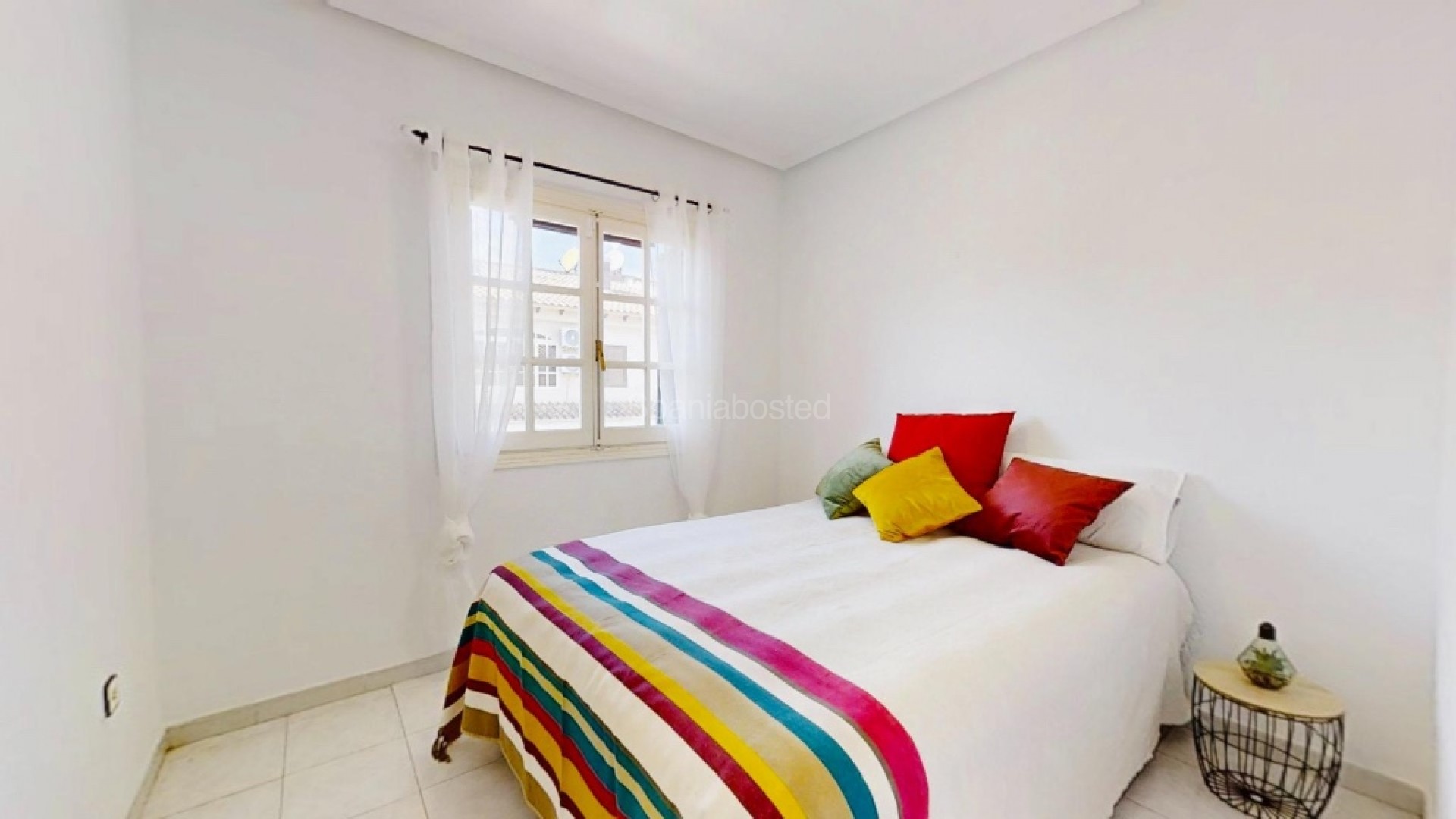 Resale - Apartment -
Punta Prima