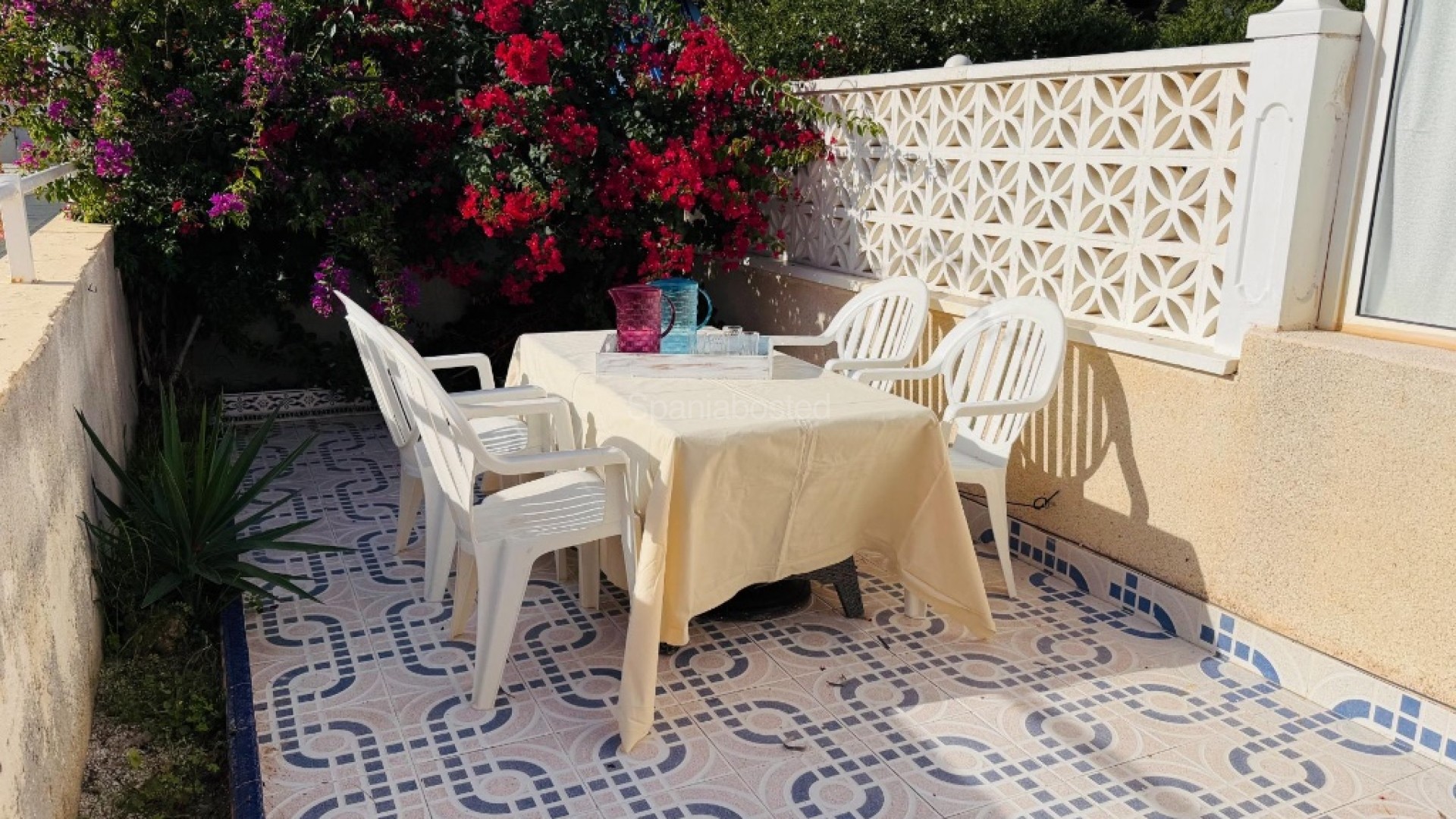 Resale - Apartment -
Punta Prima