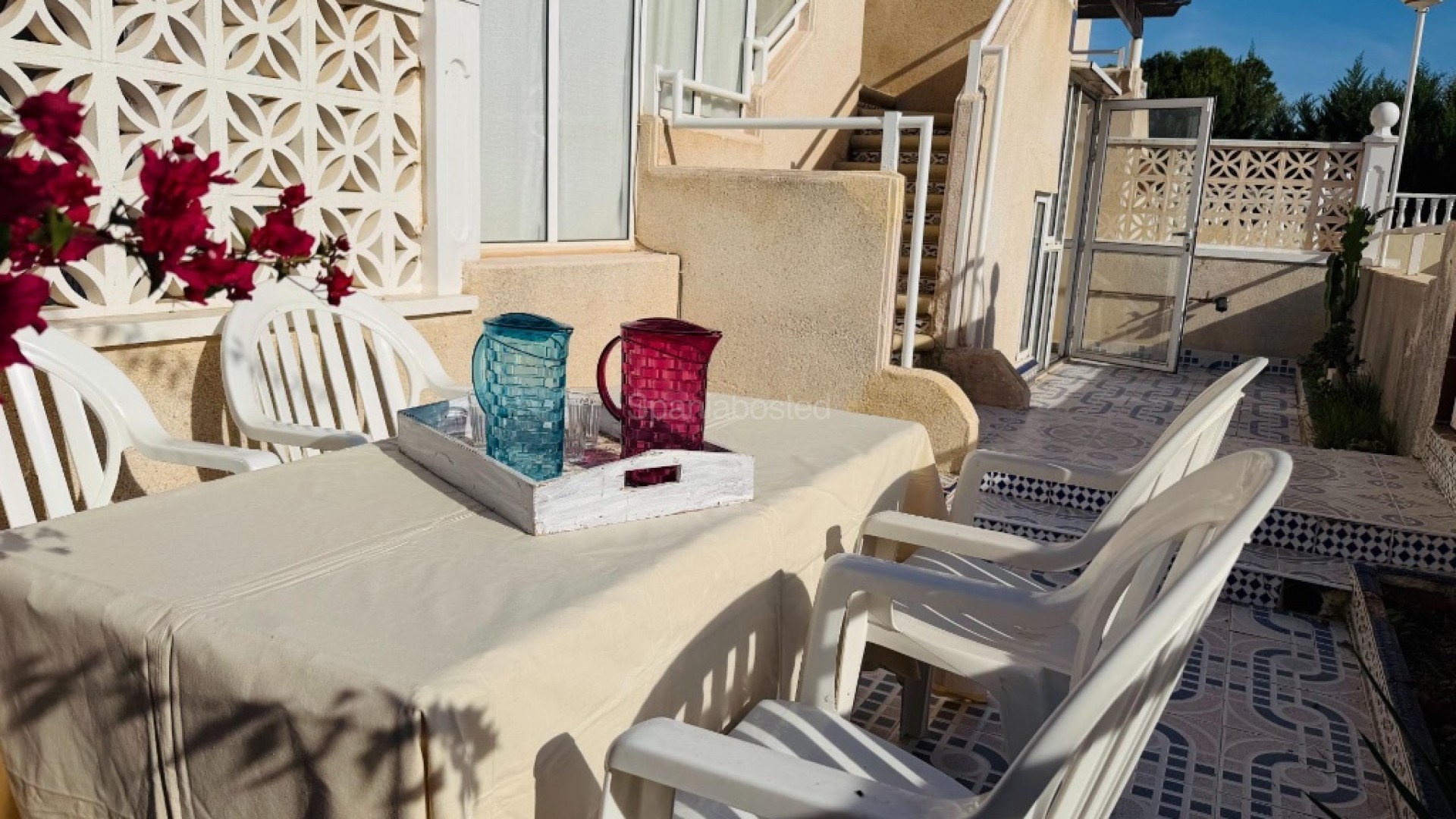 Resale - Apartment -
Punta Prima