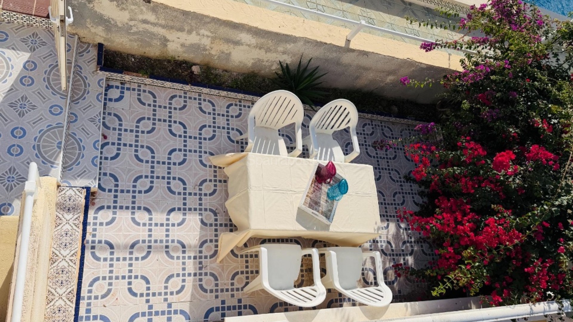 Resale - Apartment -
Punta Prima