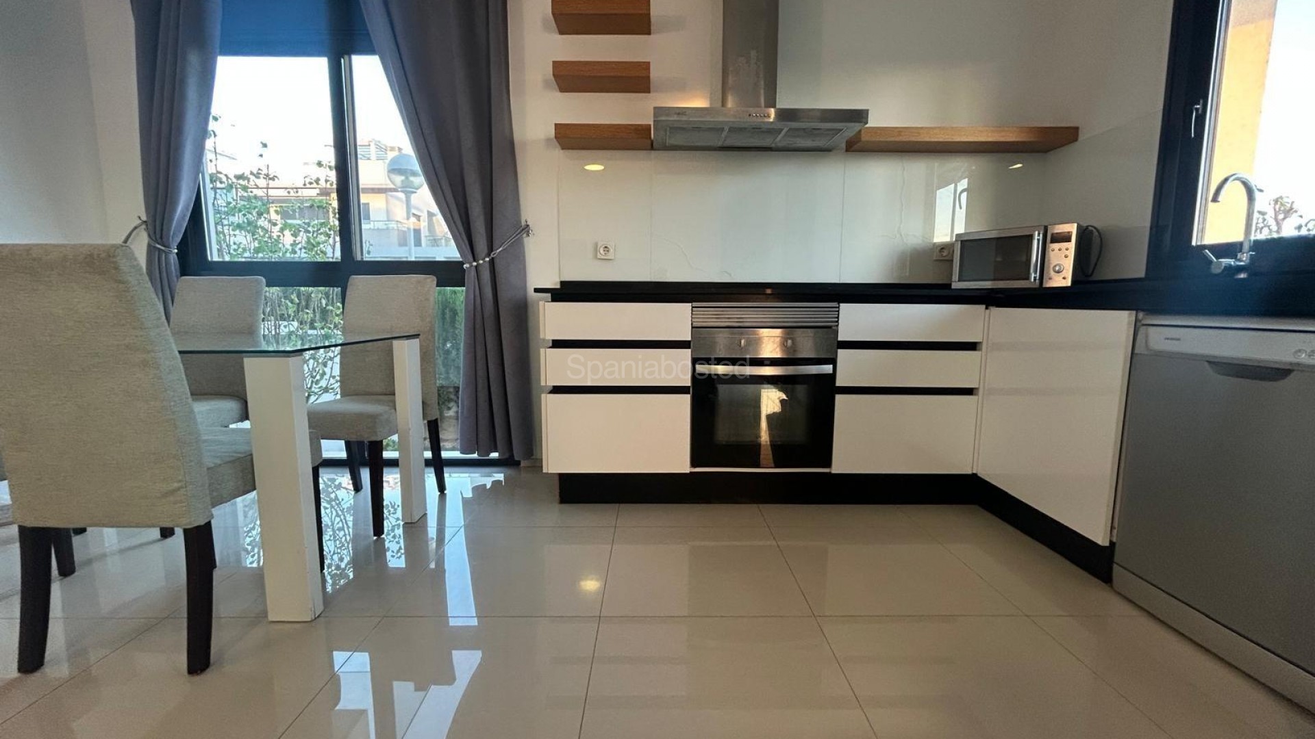 Resale - Apartment -
Rojales - Ciudad Quesada