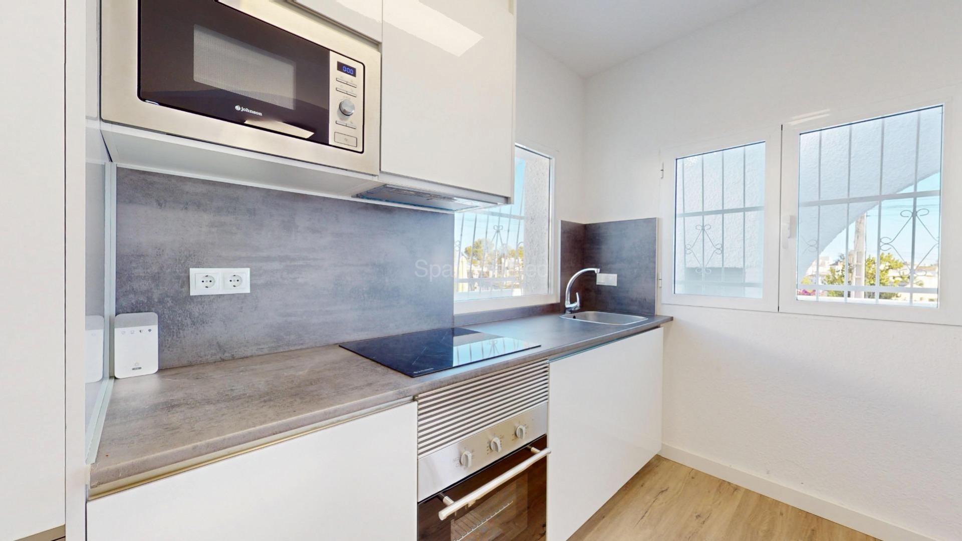 Resale - Apartment -
San Miguel de Salinas - BLUE LAGOON