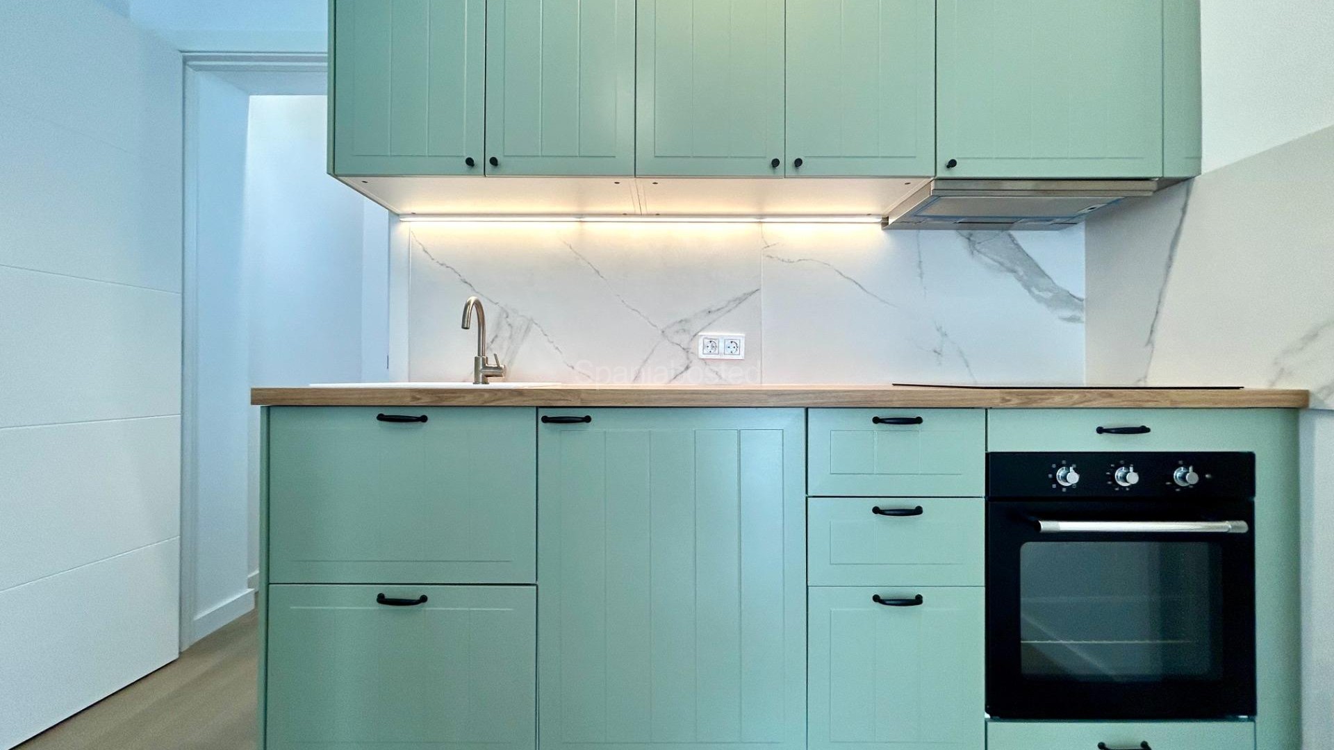 Resale - Apartment -
San Miguel de Salinas - Las filipinas