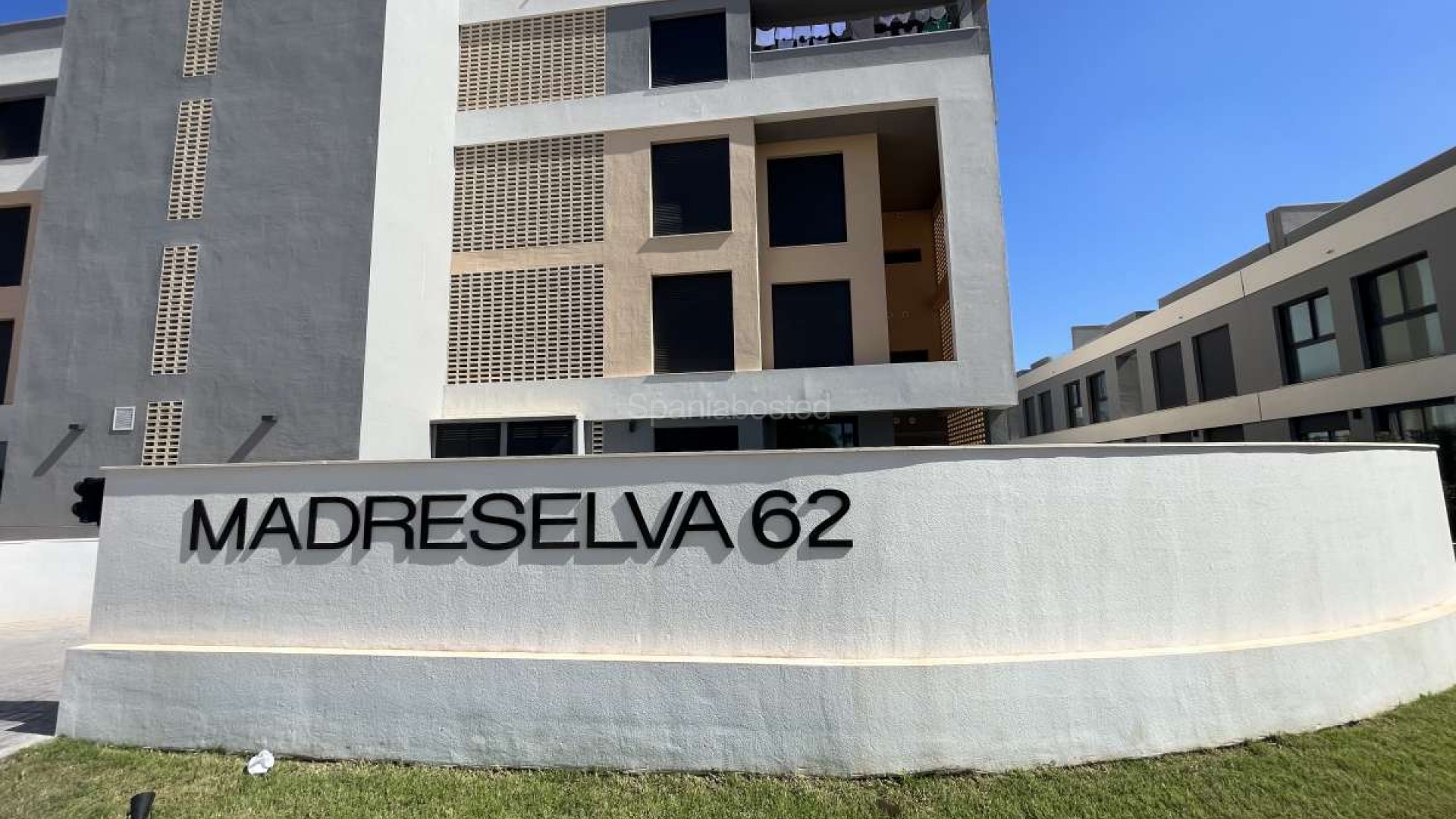 Resale - Apartment -
Santa Rosalia