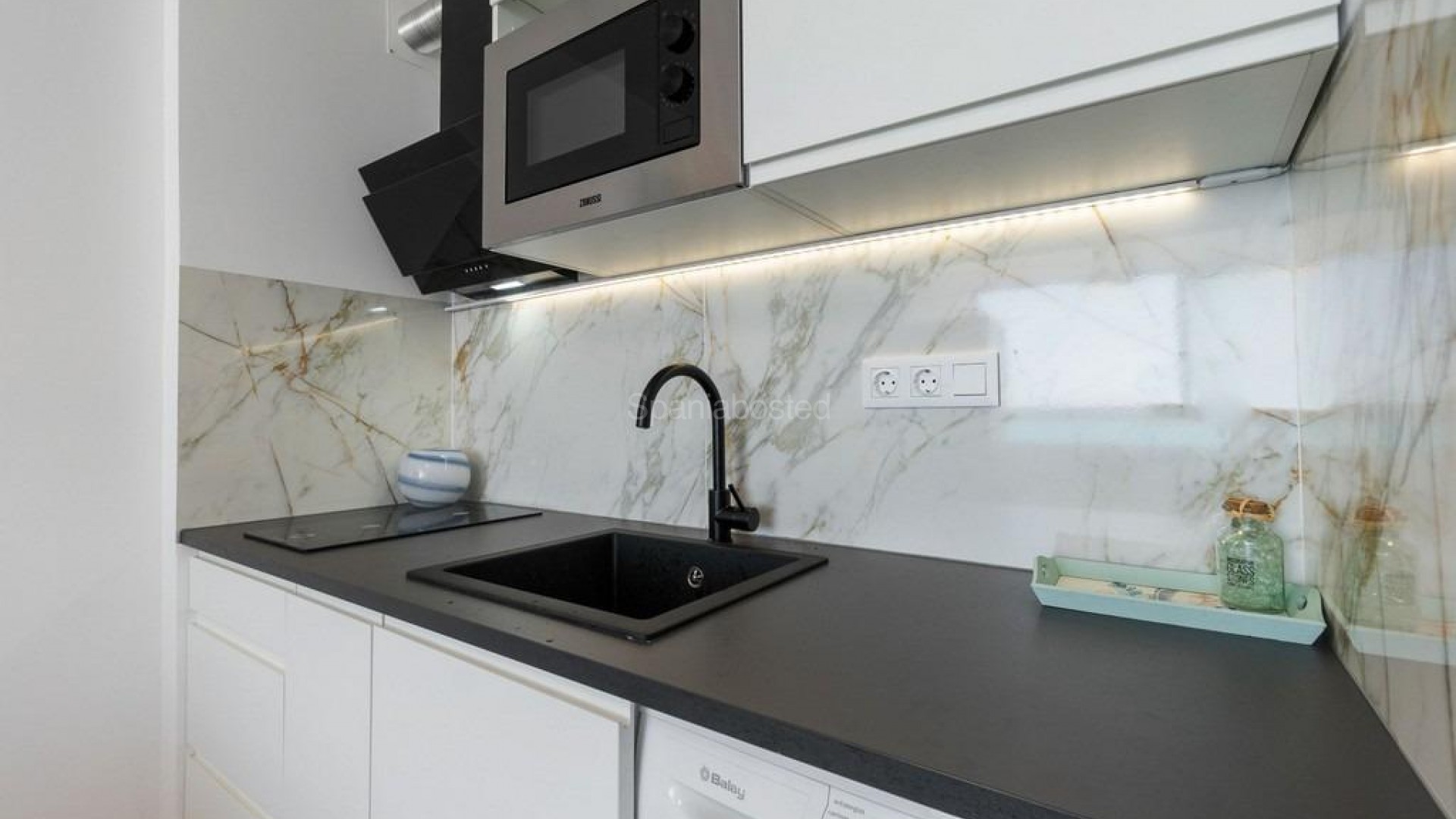 Resale - Apartment -
Torrevieja - Cabo cervera