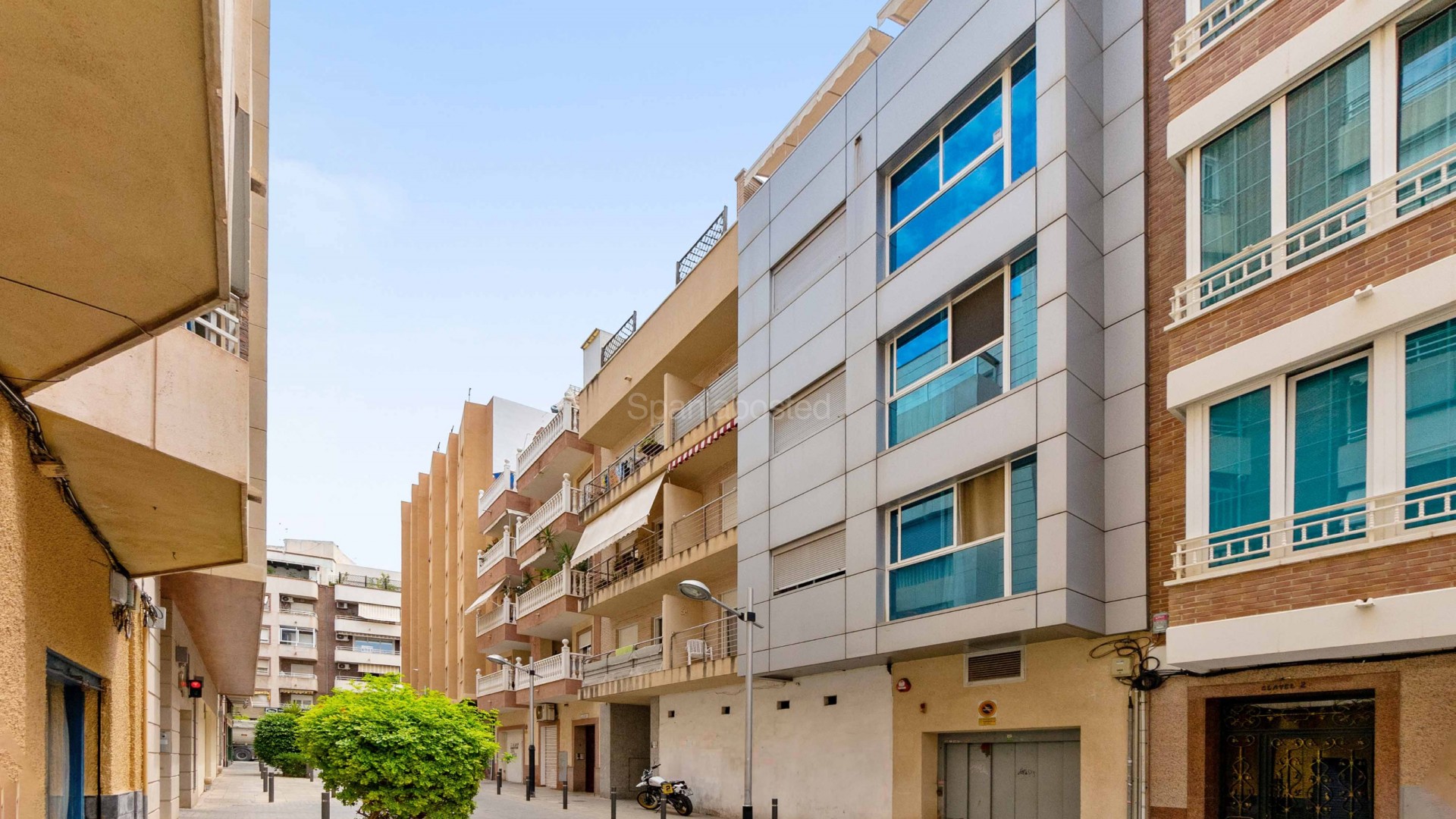 Resale - Apartment -
Torrevieja Centro - Torrevieja