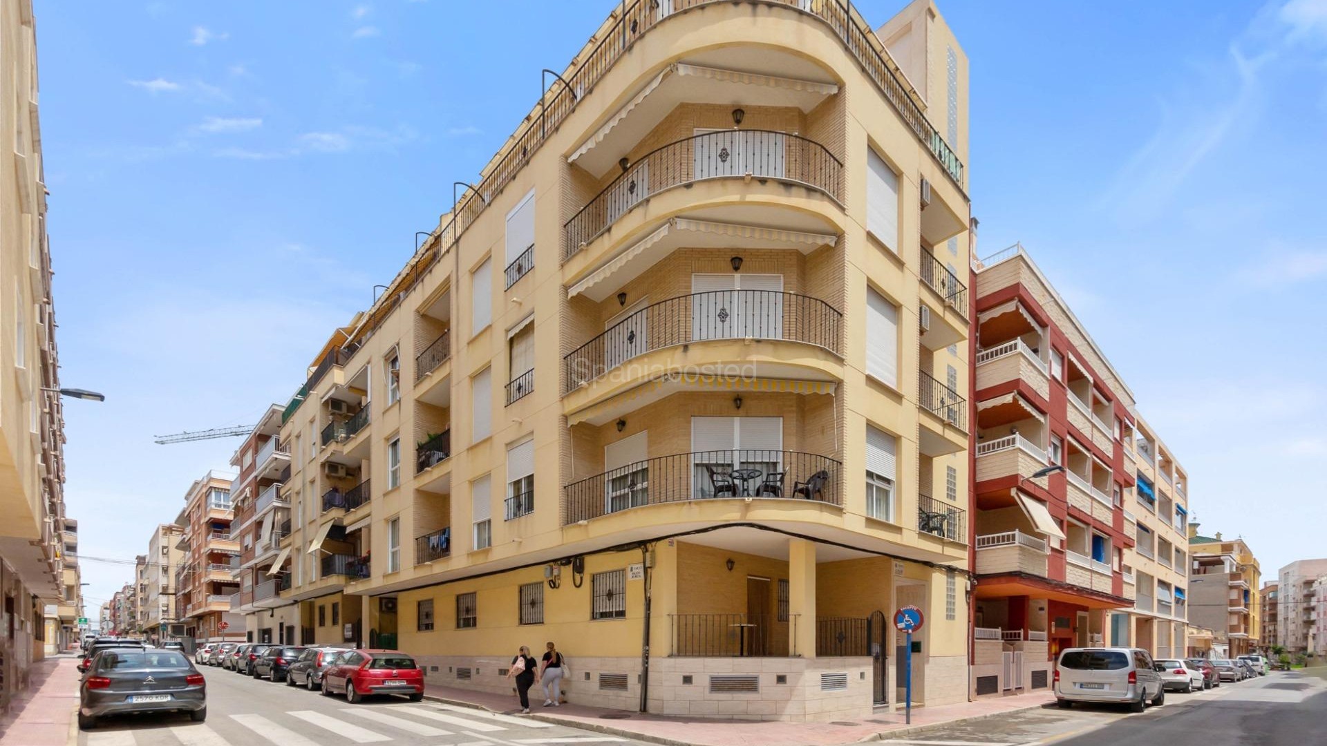 Resale - Apartment -
Torrevieja - Estacion de autobuses