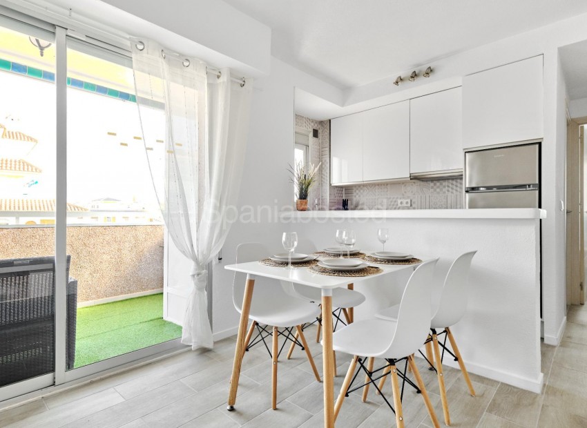 Resale - Apartment -
Torrevieja - La Mata