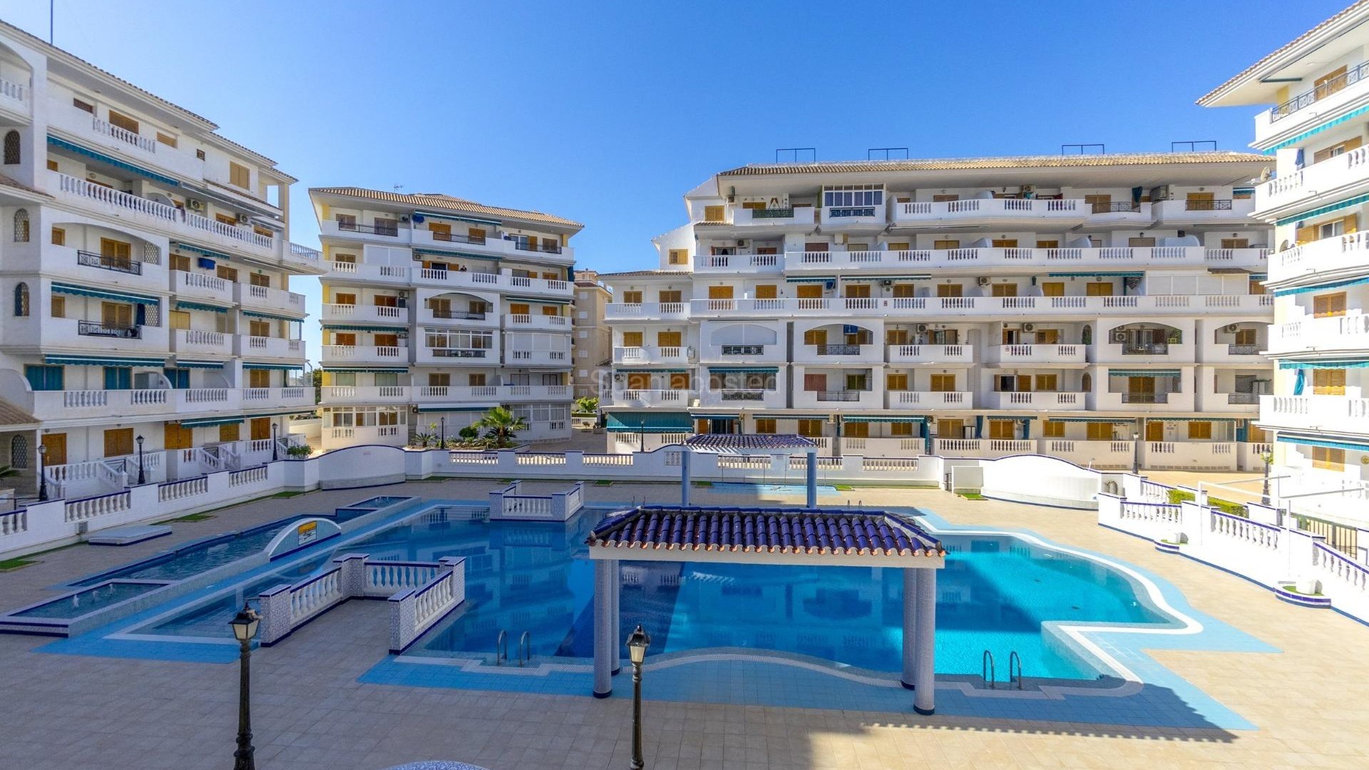 Resale - Apartment -
Torrevieja - La Mata