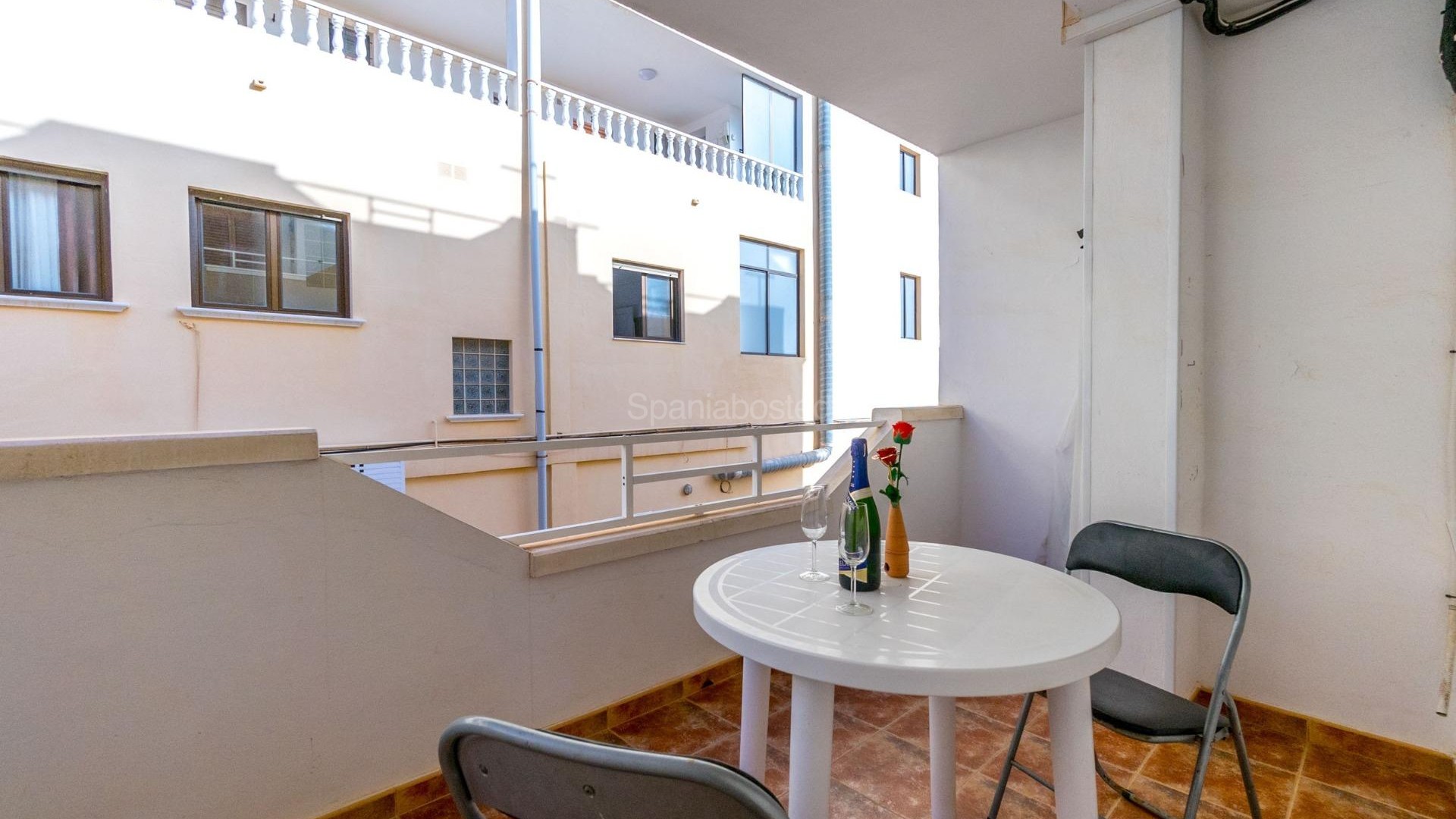 Resale - Apartment -
Torrevieja - La Mata