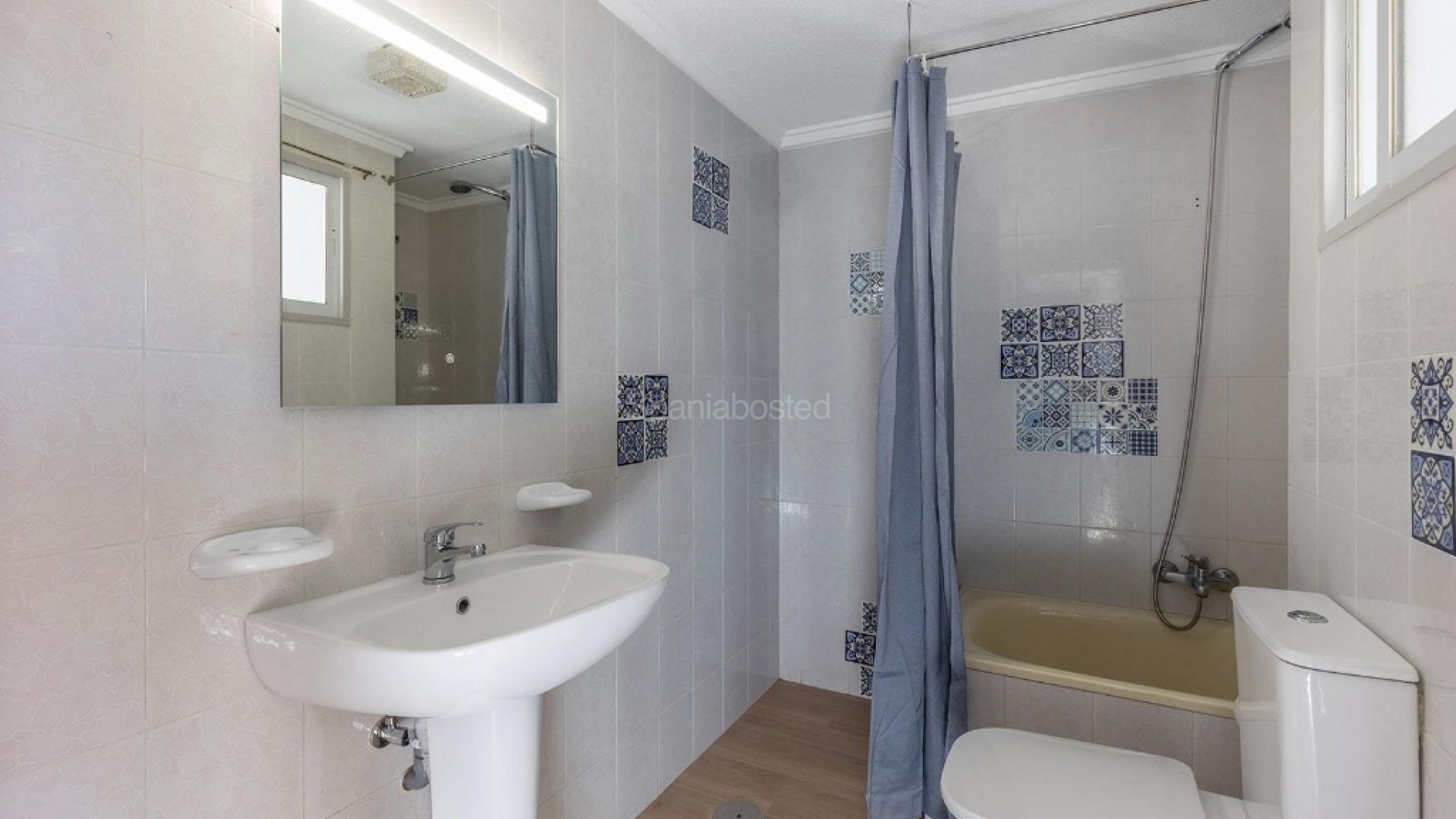 Resale - Apartment -
Torrevieja - La Mata