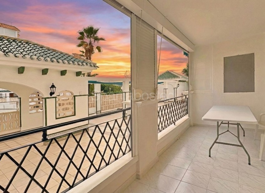 Resale - Apartment -
Torrevieja - La Mata