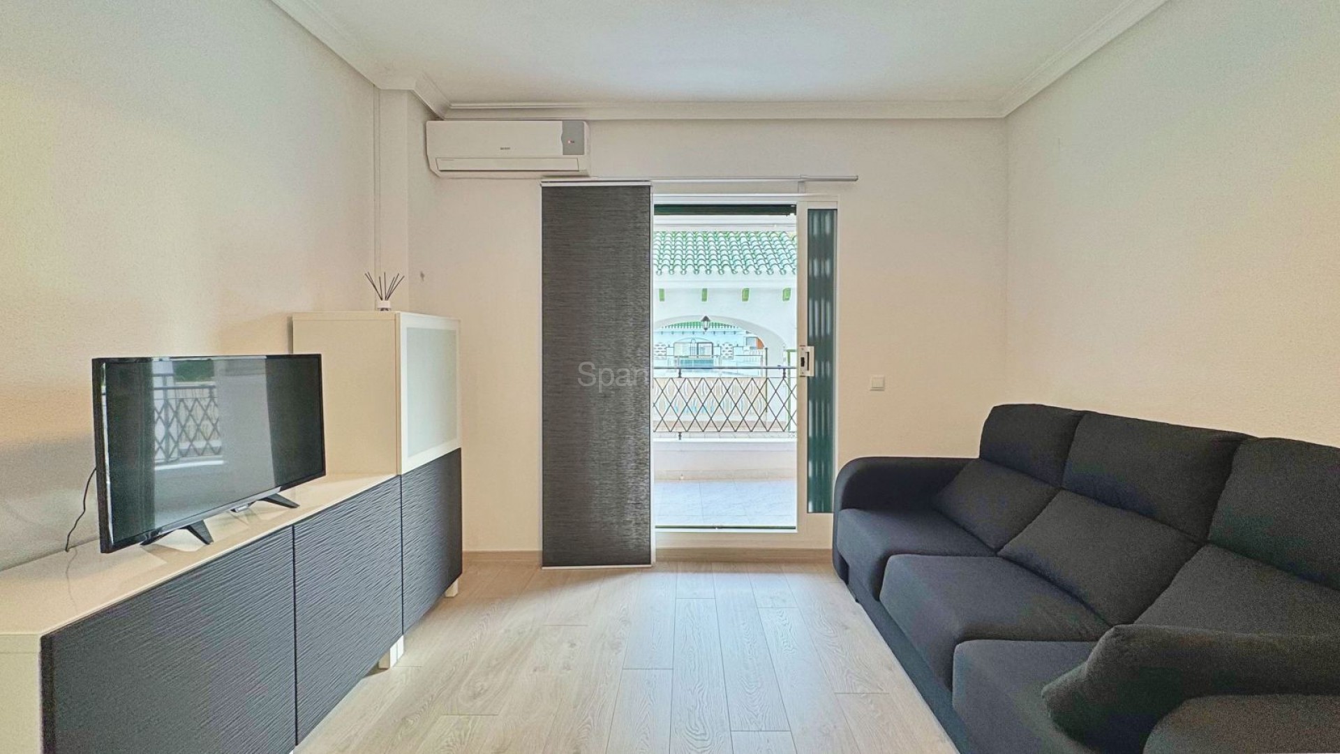 Resale - Apartment -
Torrevieja - La Mata