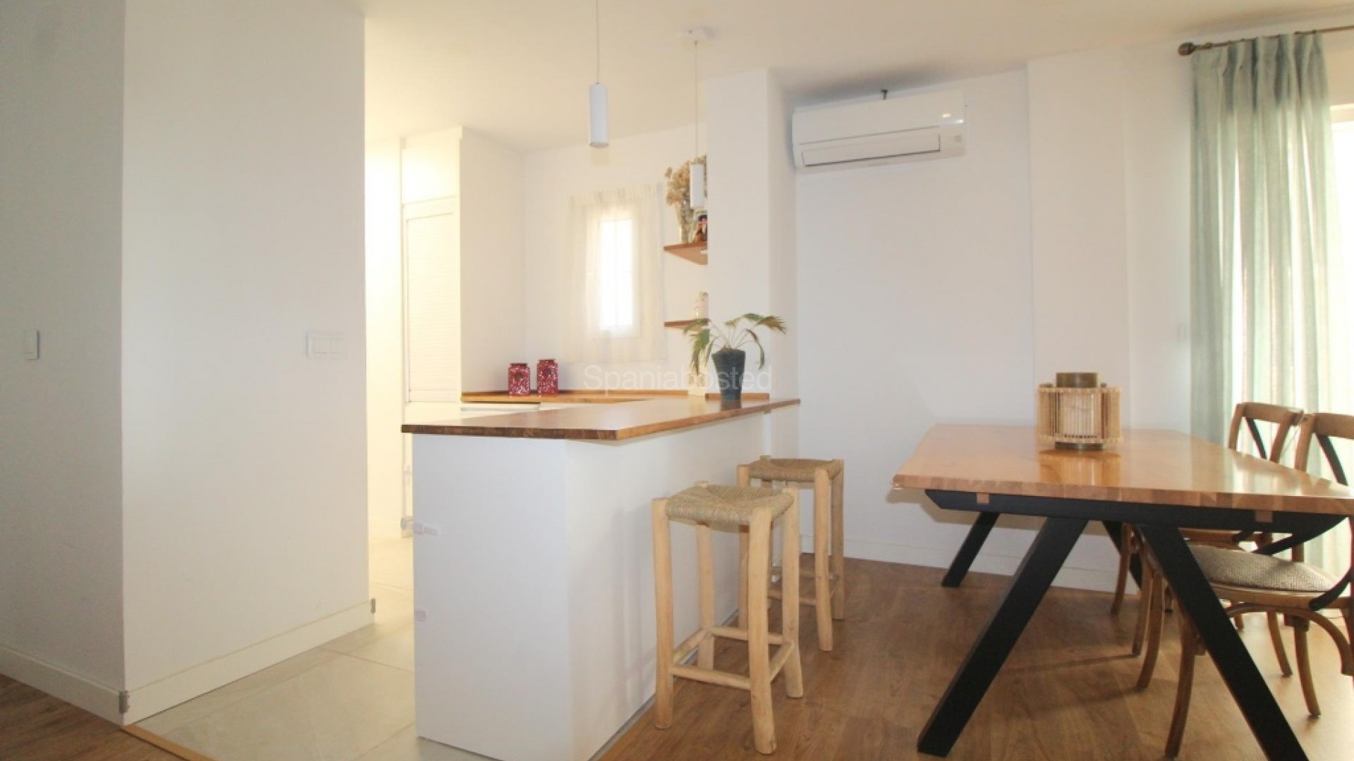 Resale - Apartment -
Torrevieja - La Veleta