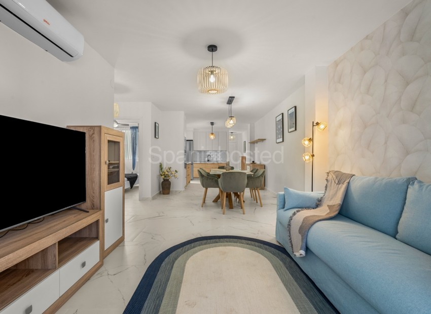 Resale - Apartment -
Torrevieja - Playa de El Cura