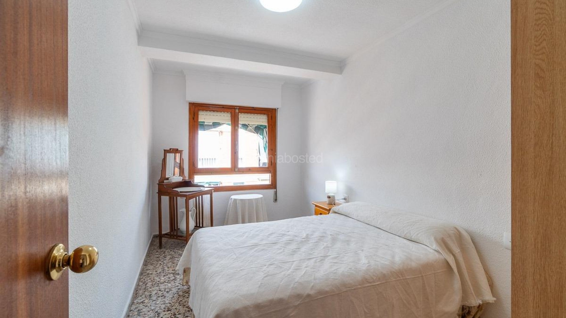 Resale - Apartment -
Torrevieja - Playa de los Naufragos