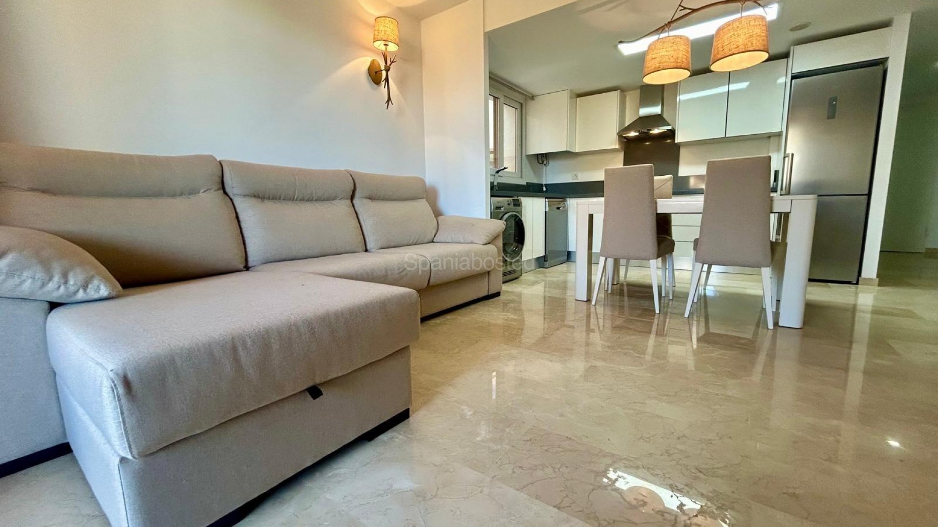 Resale - Apartment -
Torrevieja - Punta Prima