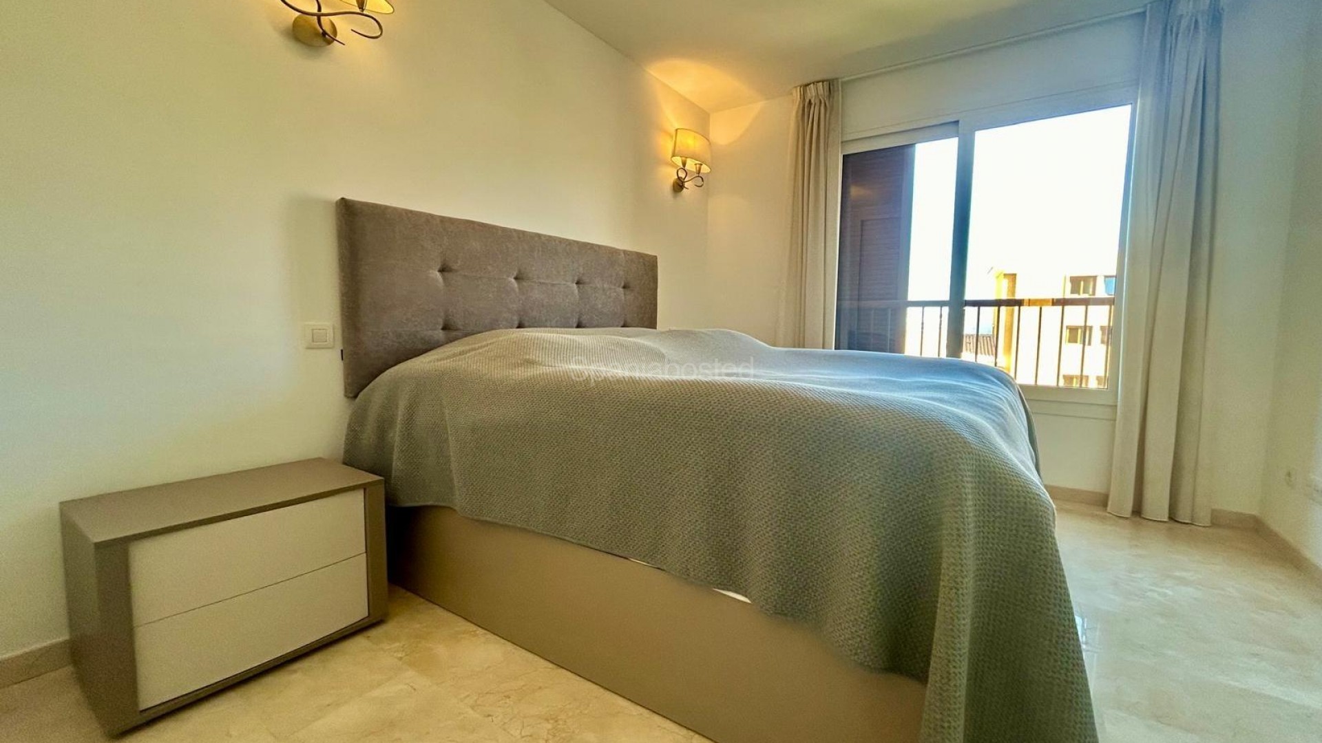 Resale - Apartment -
Torrevieja - Punta Prima