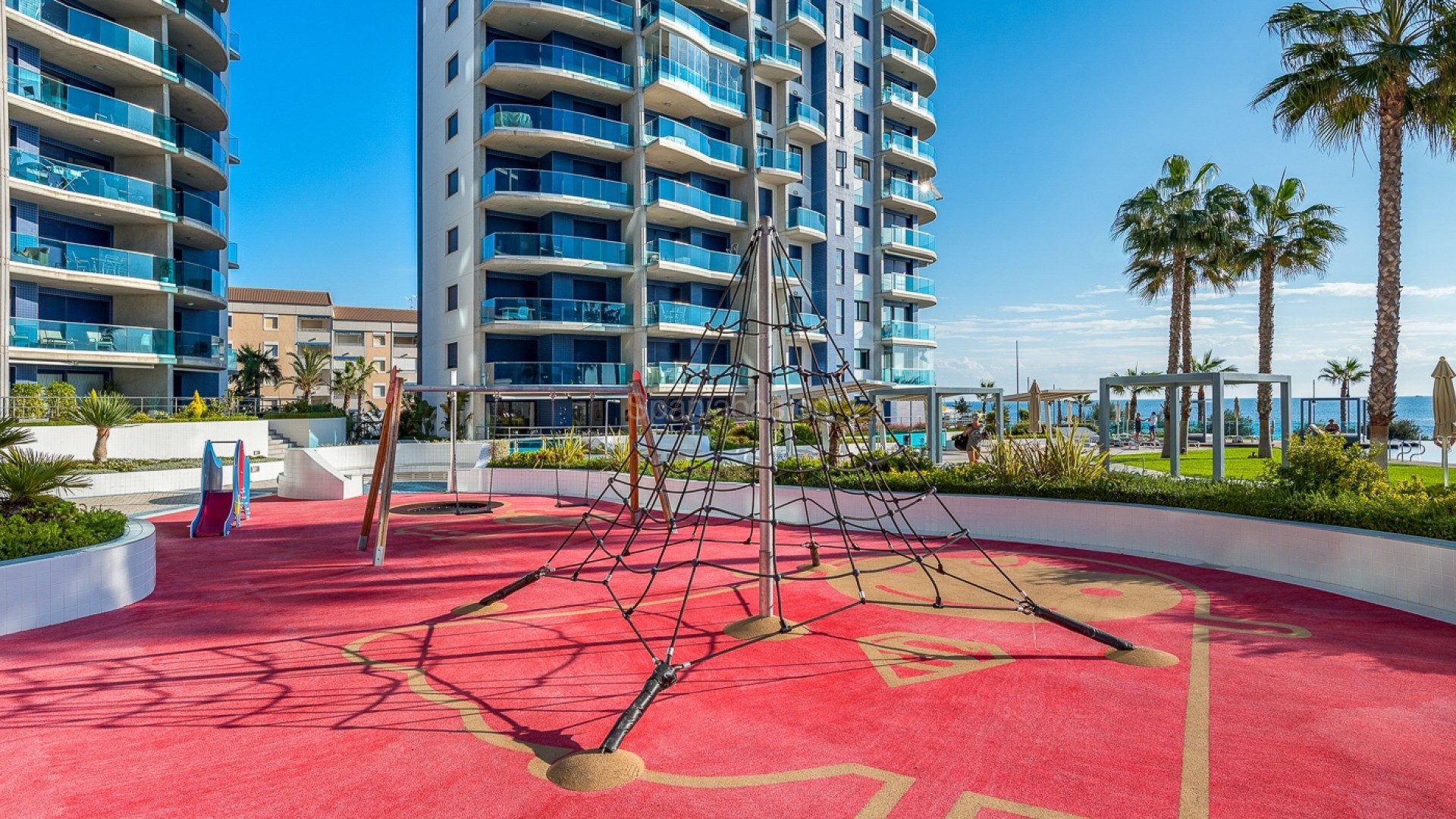 Resale - Apartment -
Torrevieja - Punta Prima