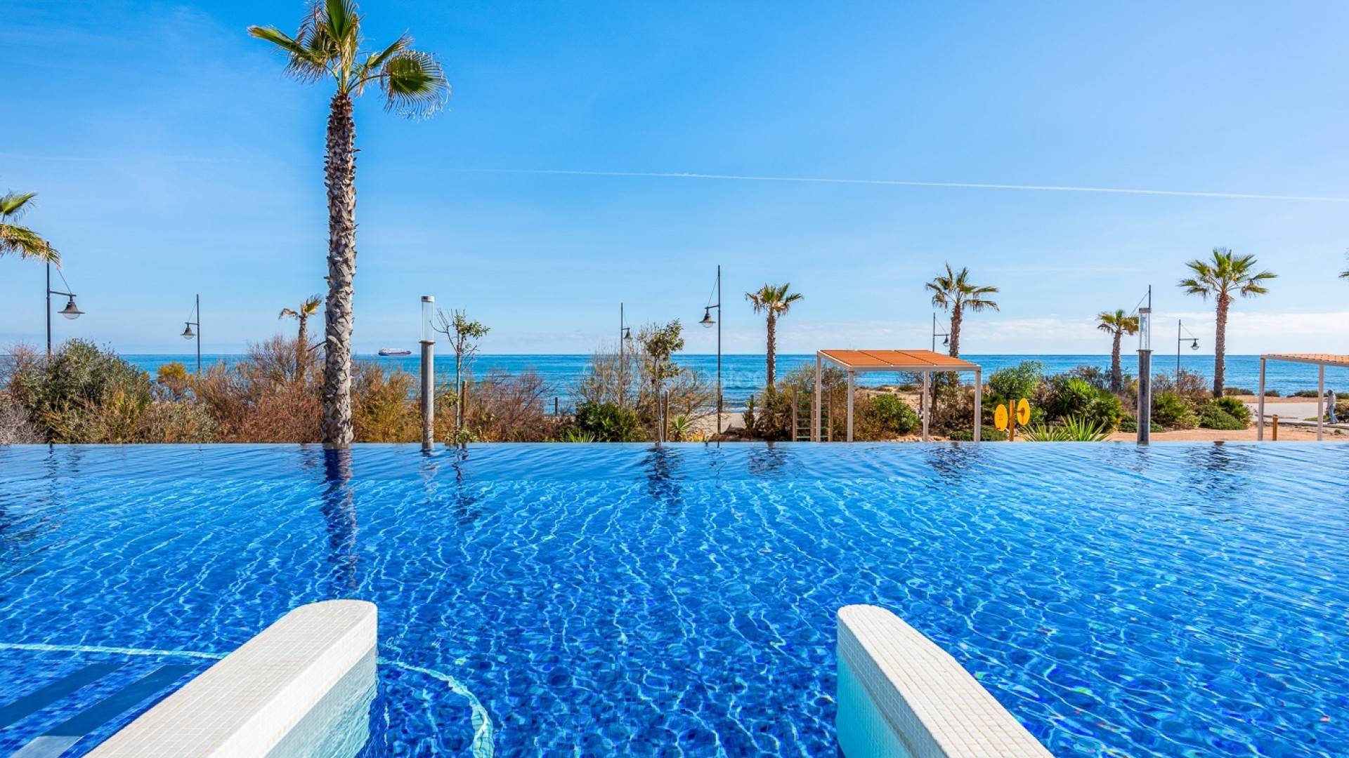 Resale - Apartment -
Torrevieja - Punta Prima