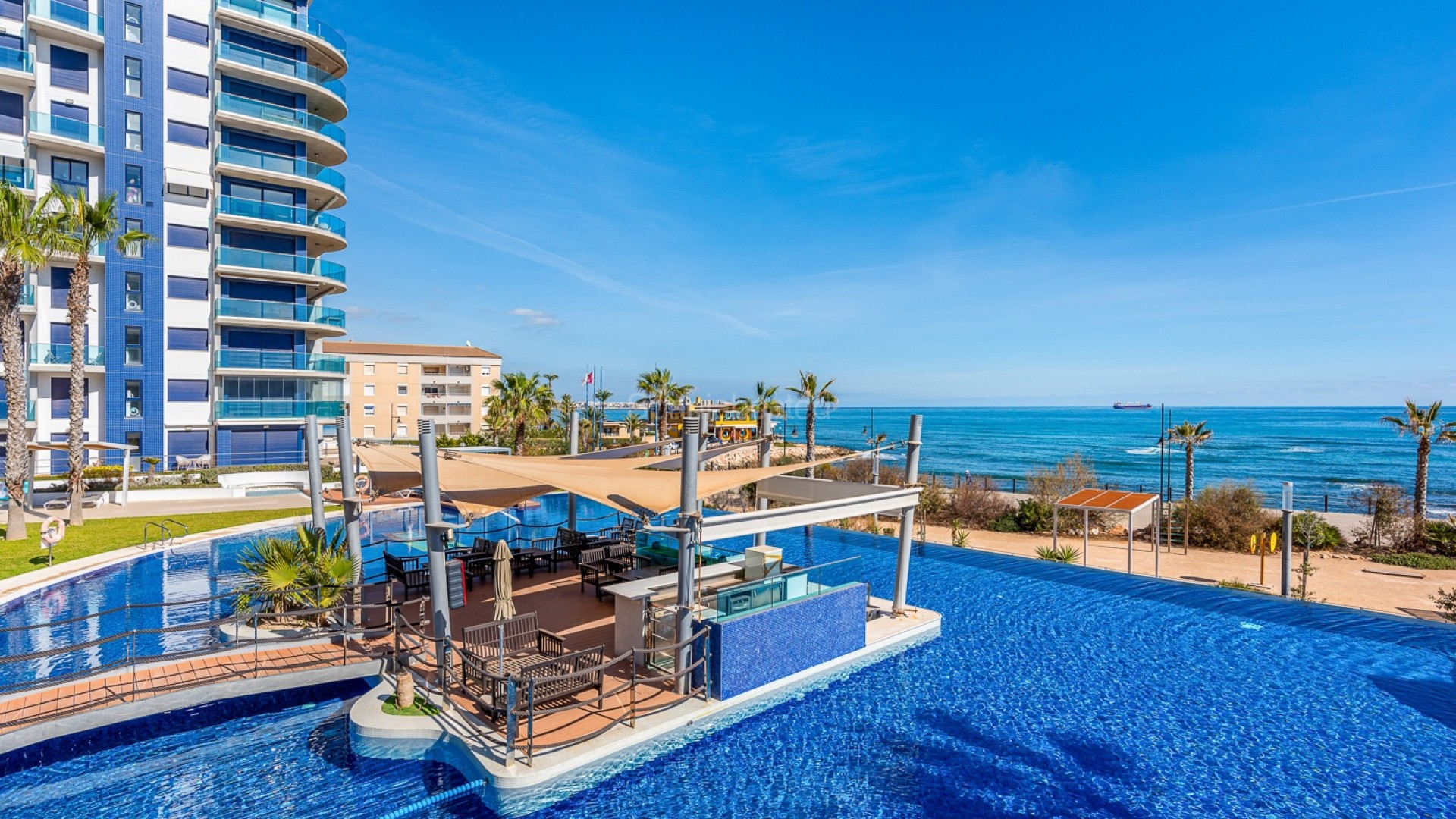 Resale - Apartment -
Torrevieja - Punta Prima