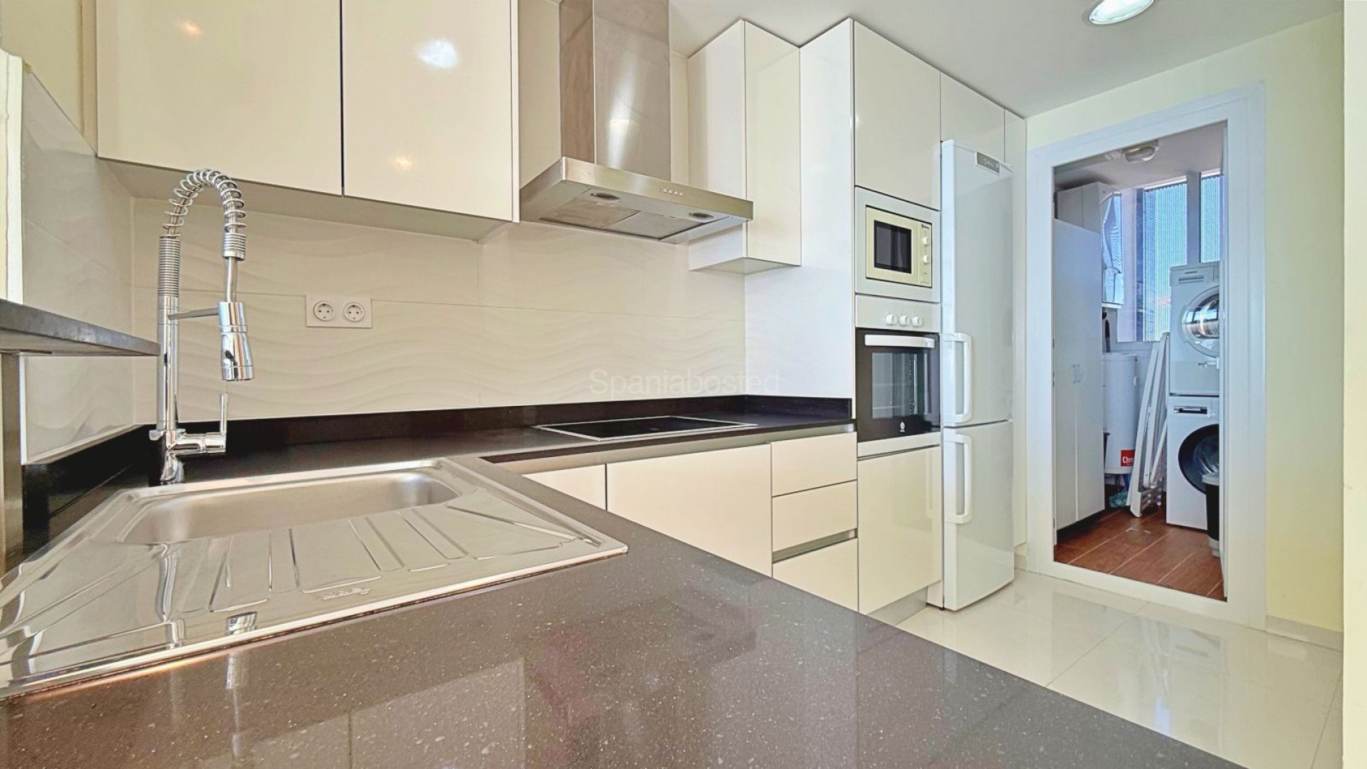 Resale - Apartment -
Torrevieja - Punta Prima