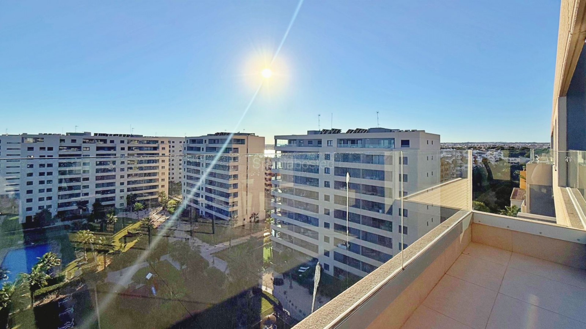 Resale - Apartment -
Torrevieja - Punta Prima