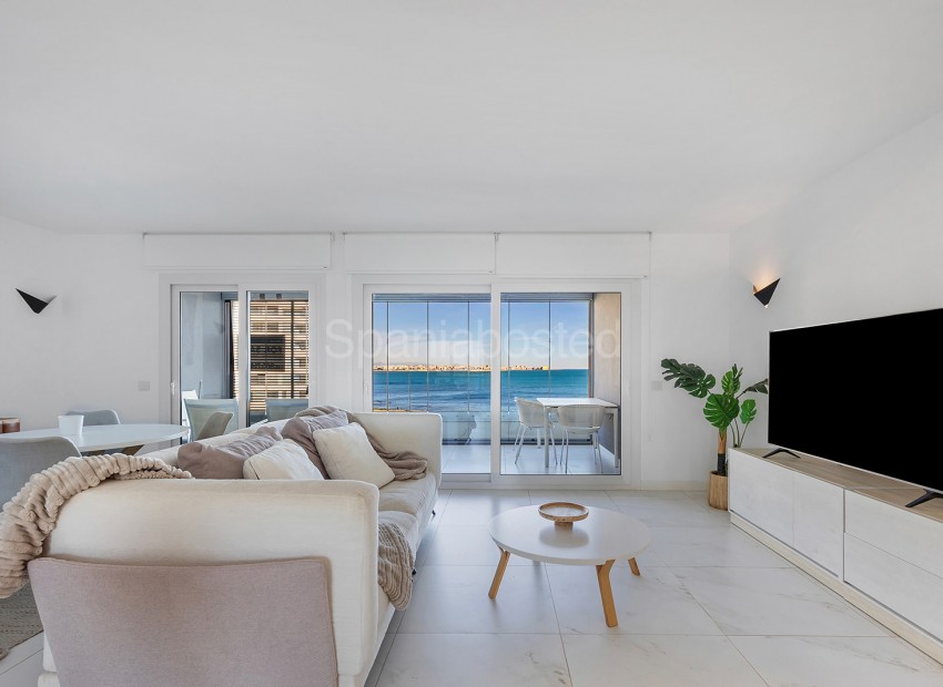 Resale - Apartment -
Torrevieja - Punta Prima