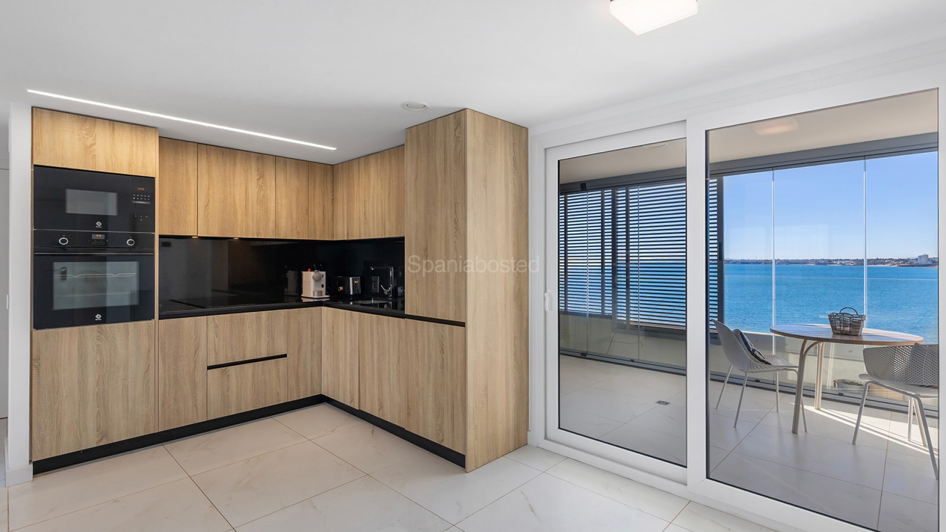 Resale - Apartment -
Torrevieja - Punta Prima