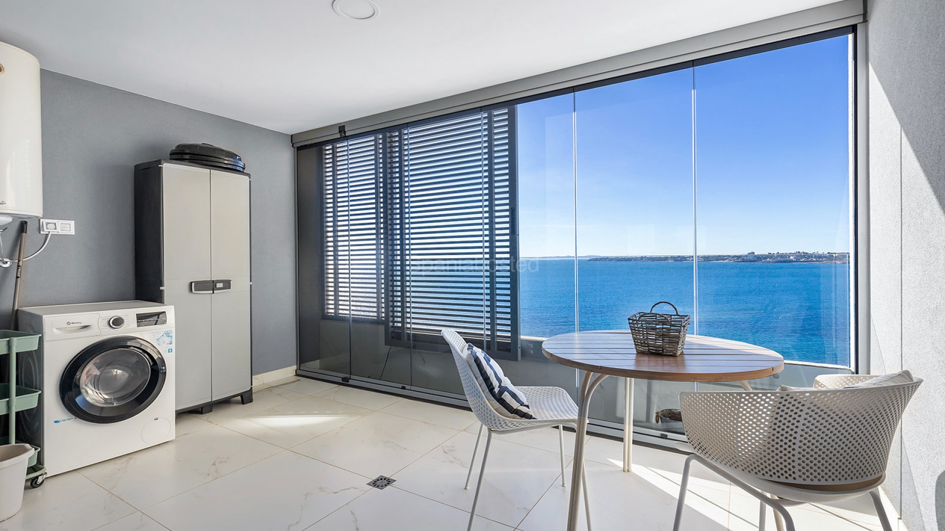 Resale - Apartment -
Torrevieja - Punta Prima