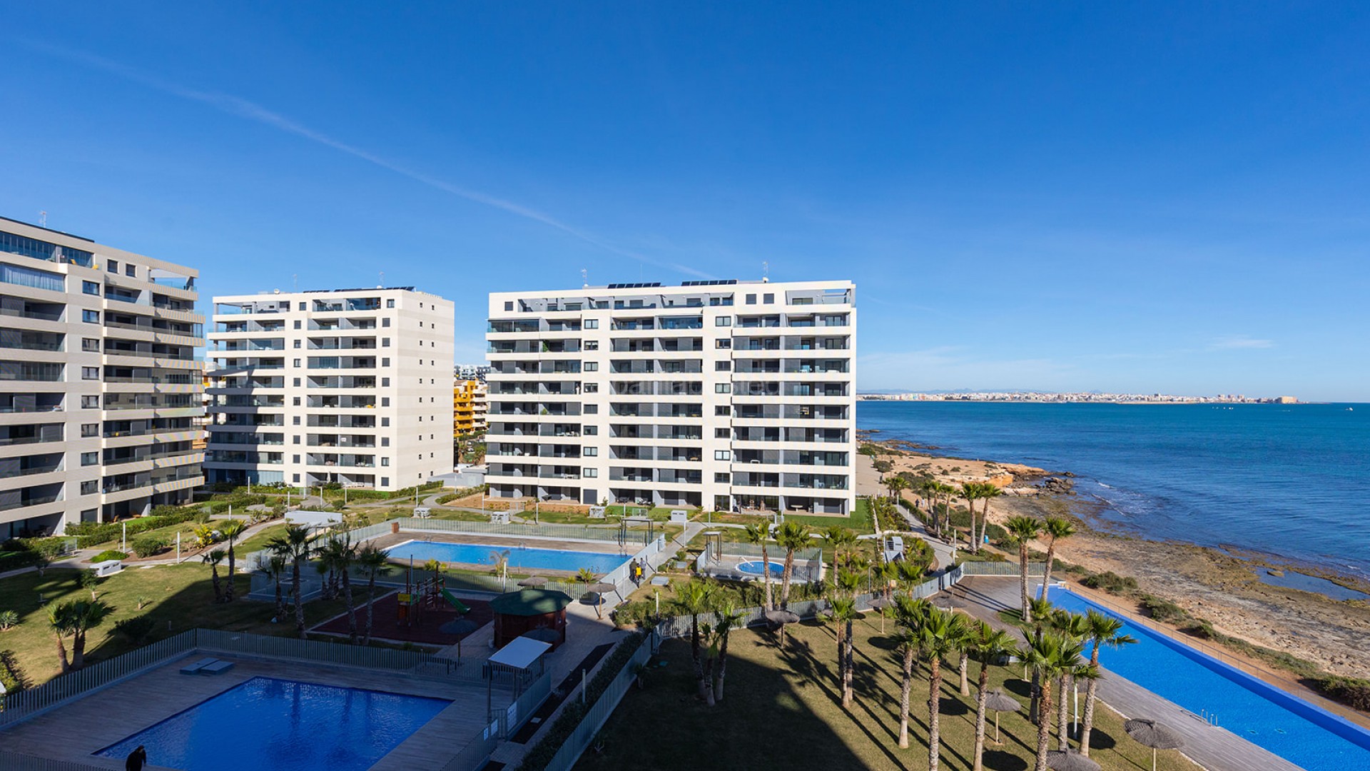 Resale - Apartment -
Torrevieja - Punta Prima