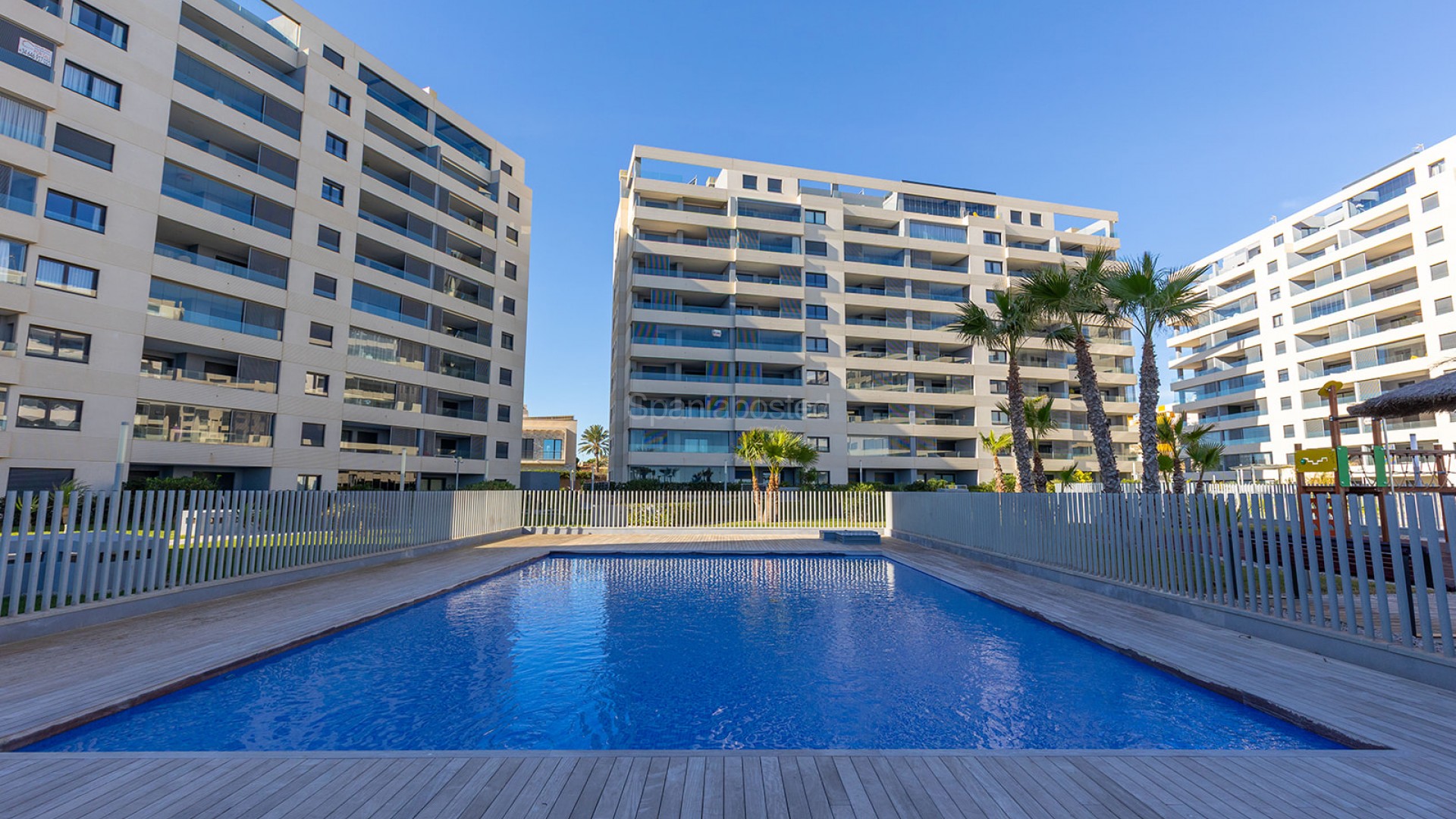 Resale - Apartment -
Torrevieja - Punta Prima
