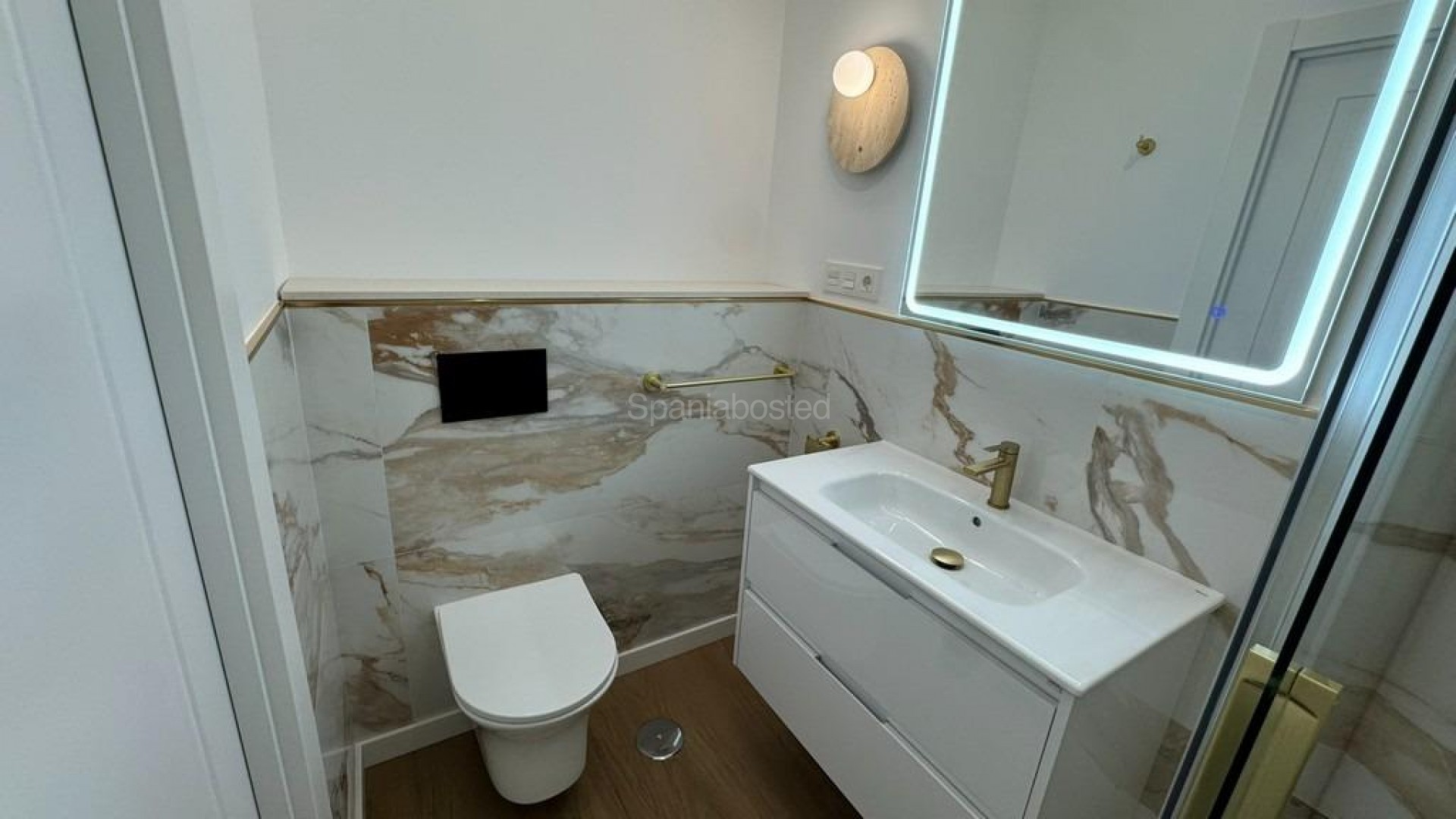 Resale - Apartment -
Torrevieja - Punta prima