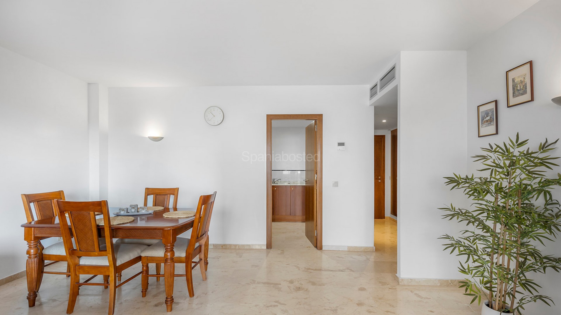 Resale - Apartment -
Torrevieja - Punta Prima
