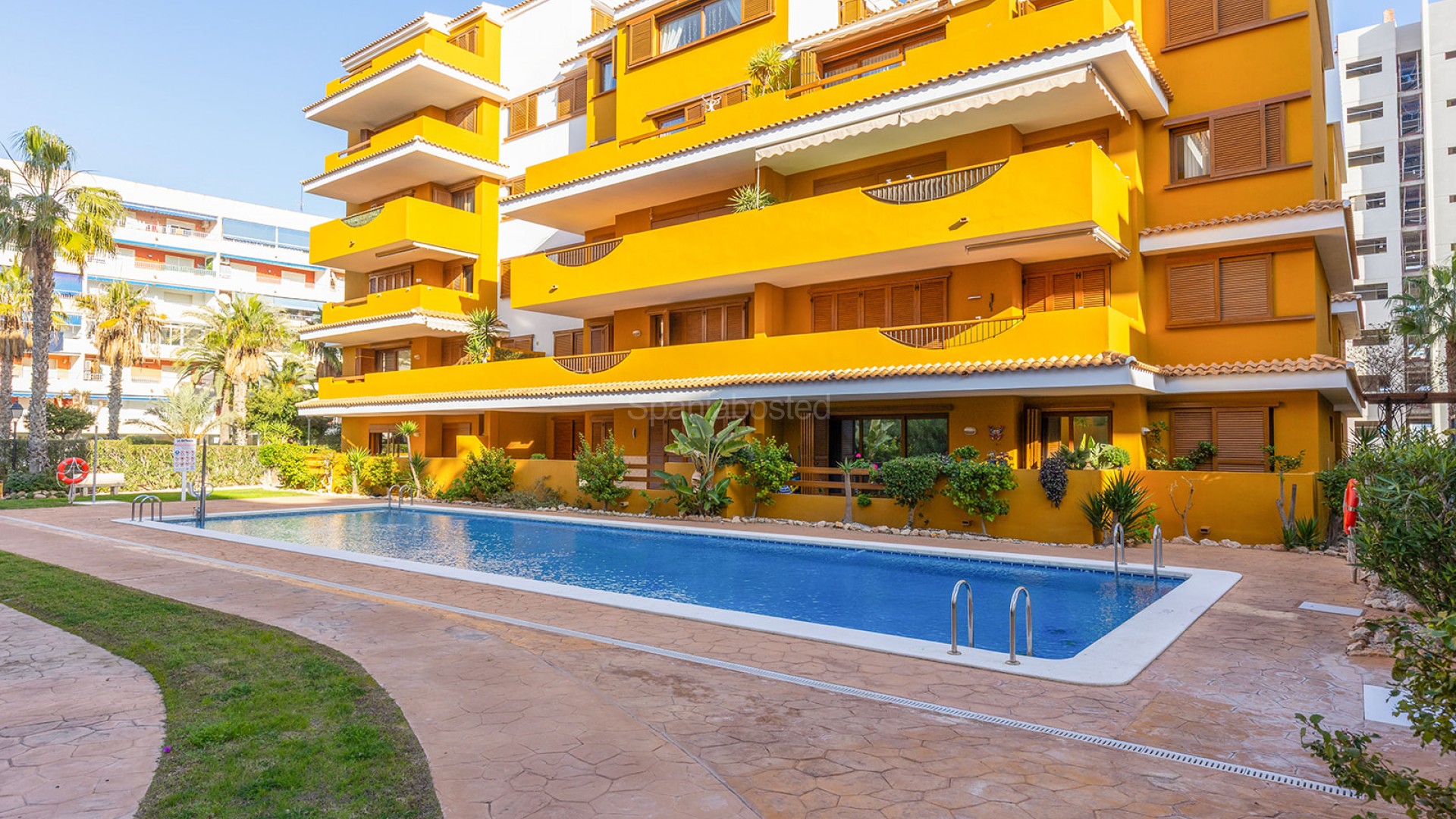 Resale - Apartment -
Torrevieja - Punta Prima