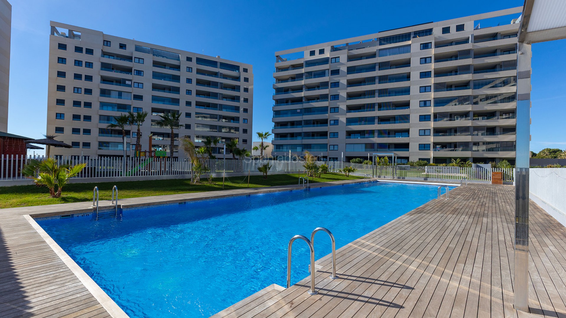 Resale - Apartment -
Torrevieja - Punta Prima