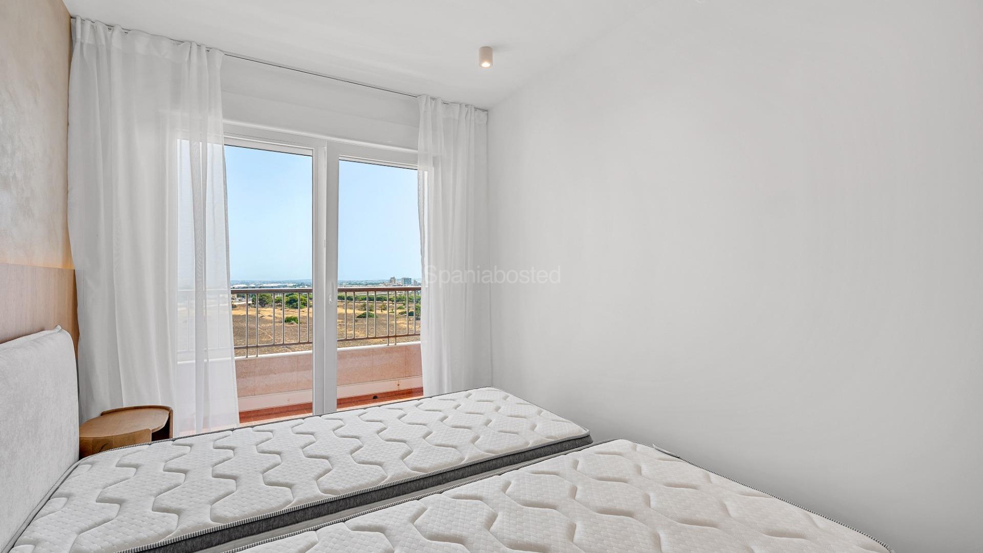 Resale - Apartment -
Torrevieja - Punta prima