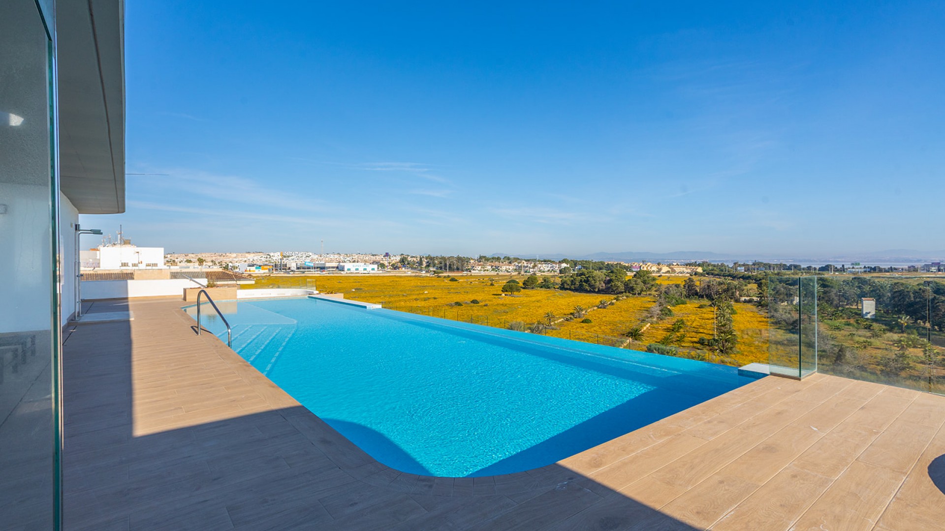 Resale - Apartment -
Torrevieja - Rocio del Mar